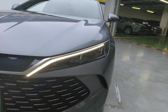 BYD Qin L — фото 11