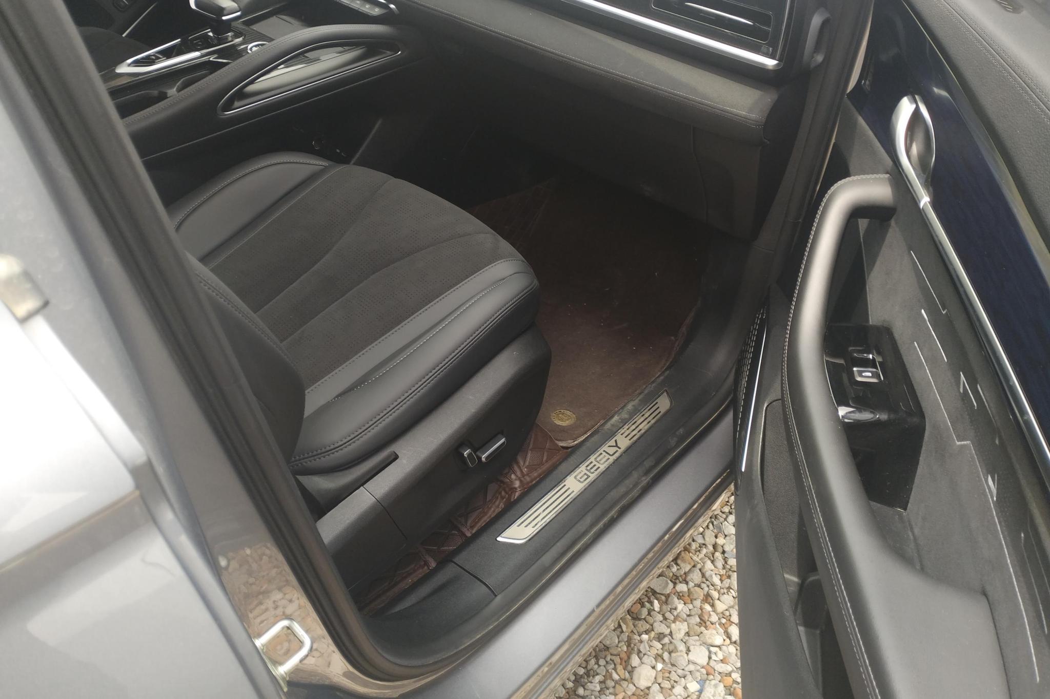 Geely Monjaro L 2024 2.0TD AT