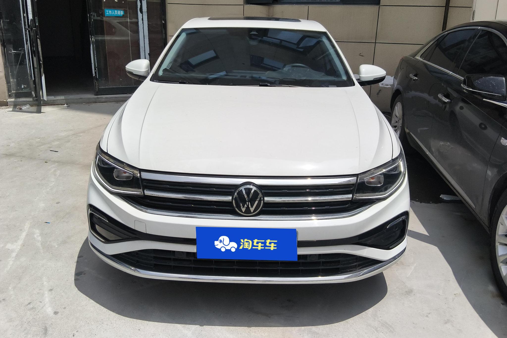 Volkswagen Bora 2023 300TSI DSG