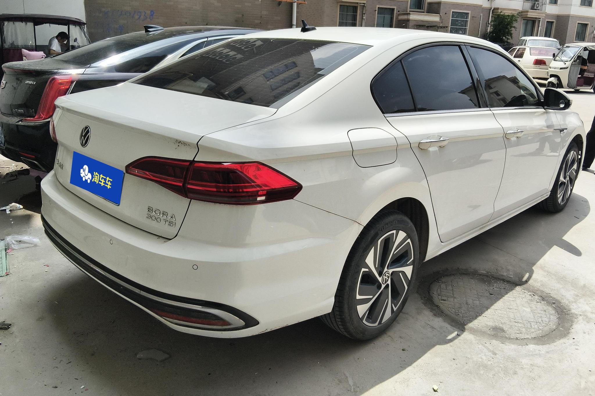 Volkswagen Bora 2023 300TSI DSG