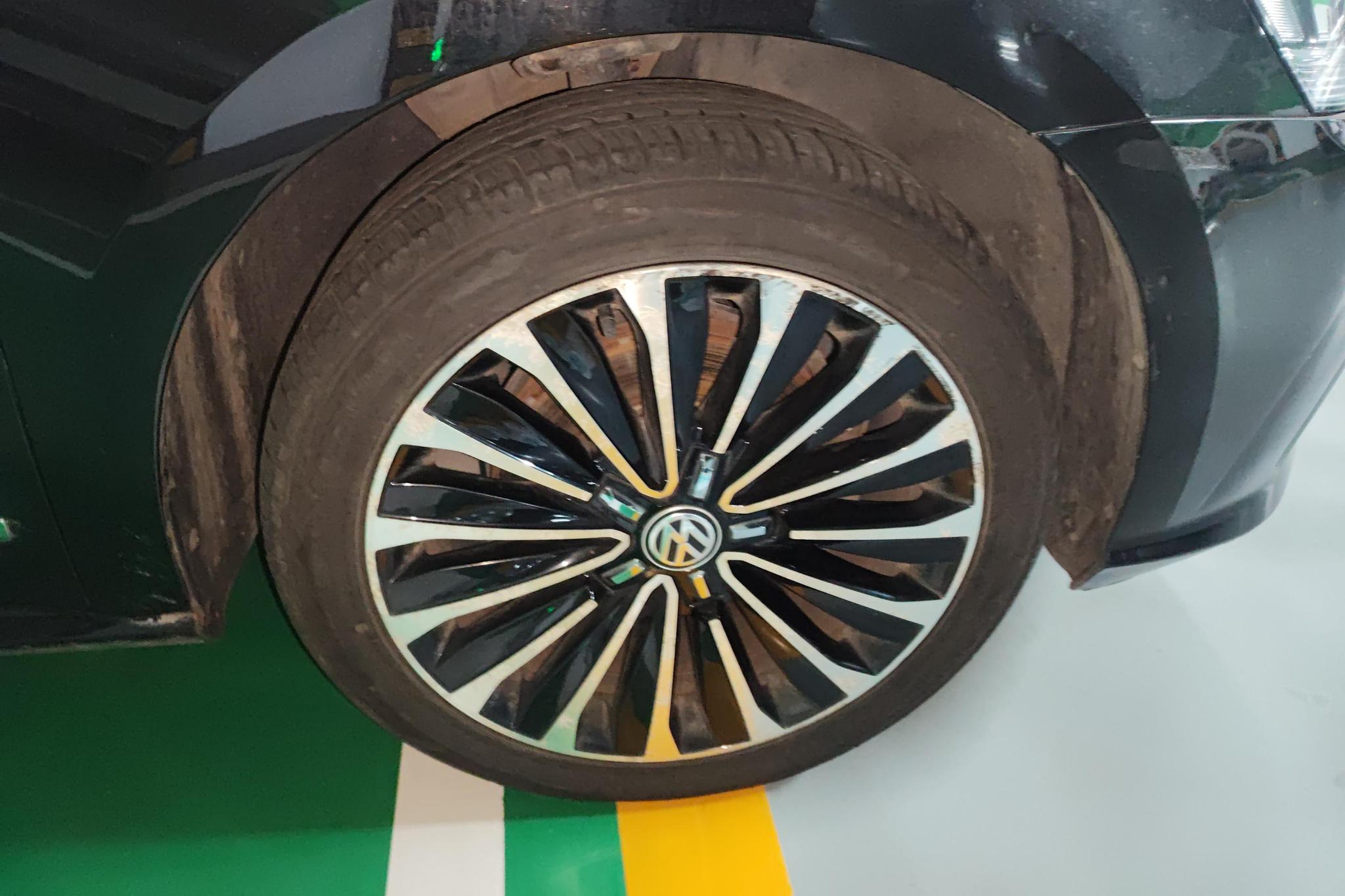 Volkswagen Passat 2017 330TSI DSG
