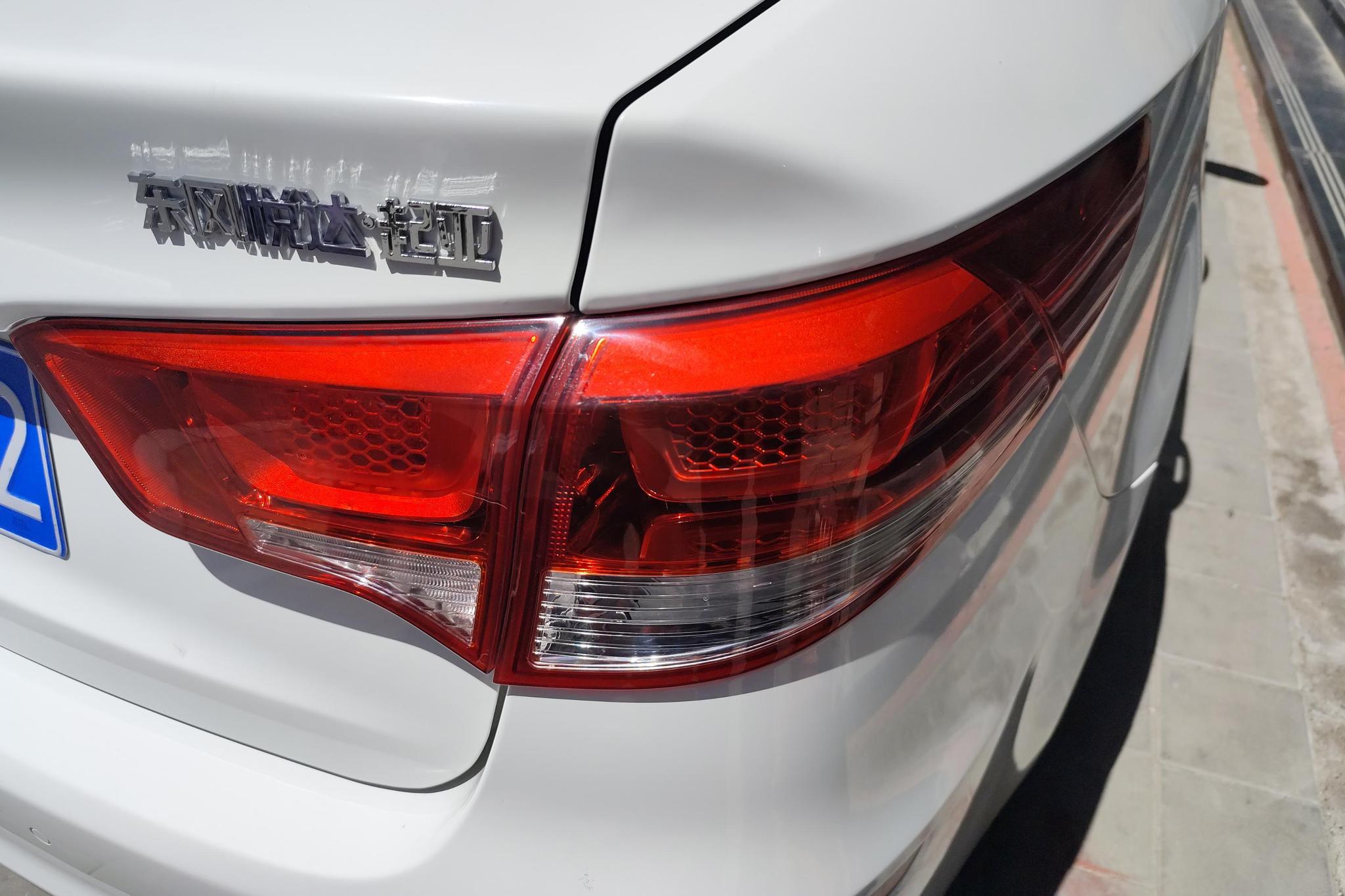 Kia K2 2015 1.4L MT GLS