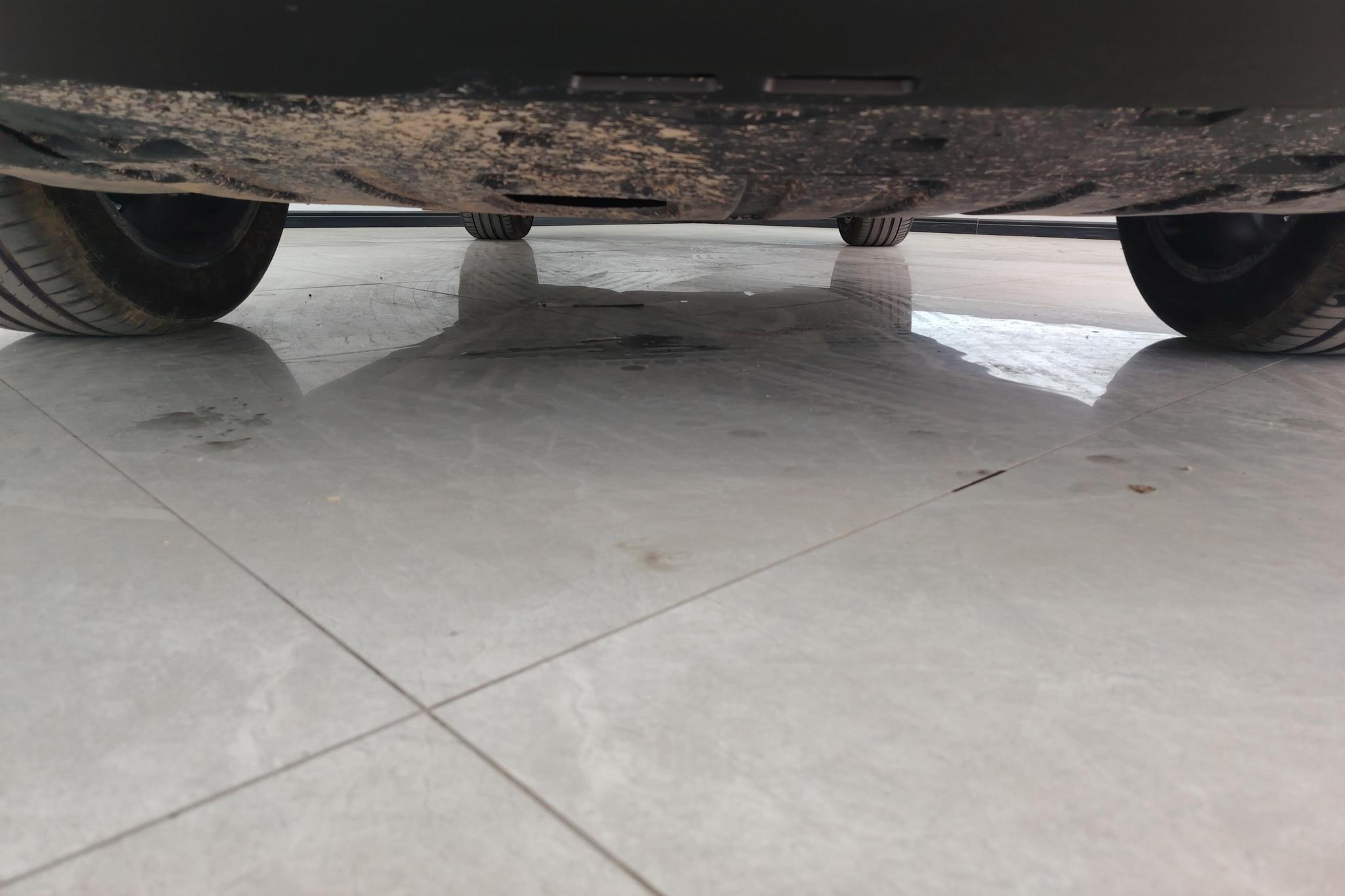 GAC GS8 2024 2.0TGDI Luxury Smart Connect