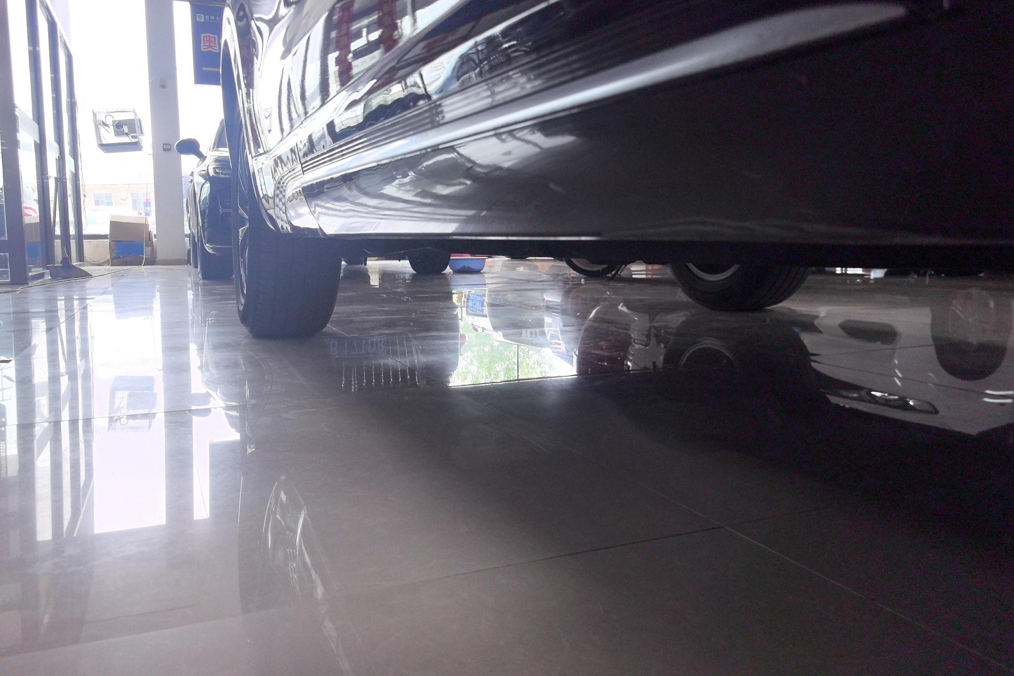 Hongqi HS5 2023 2.0T Pro