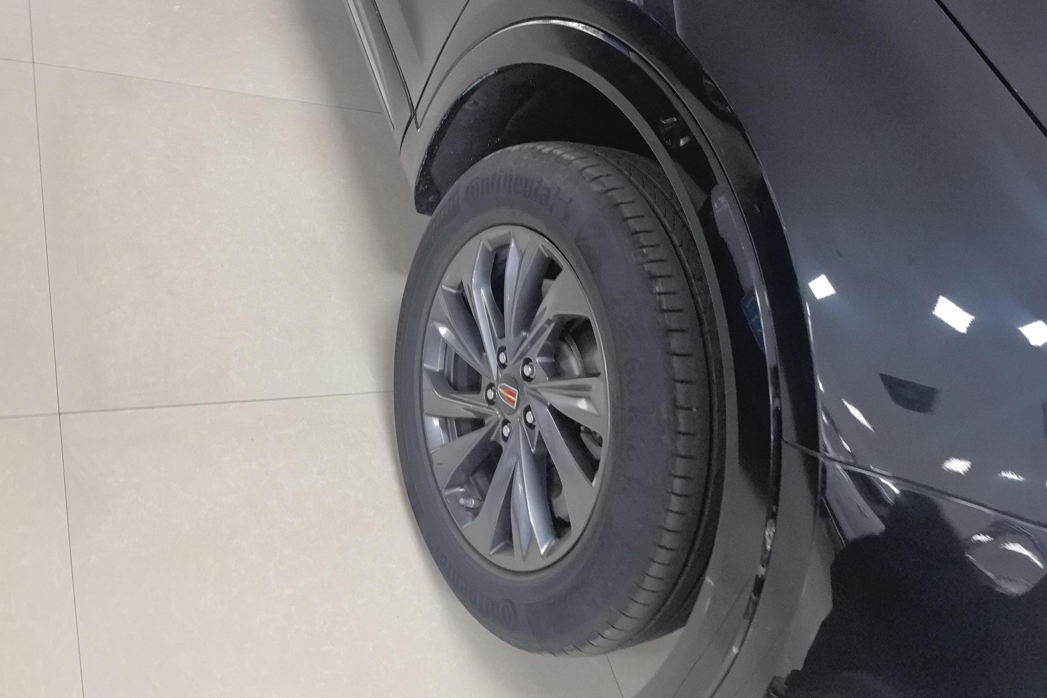 Hongqi HS5 2023 2.0T Pro