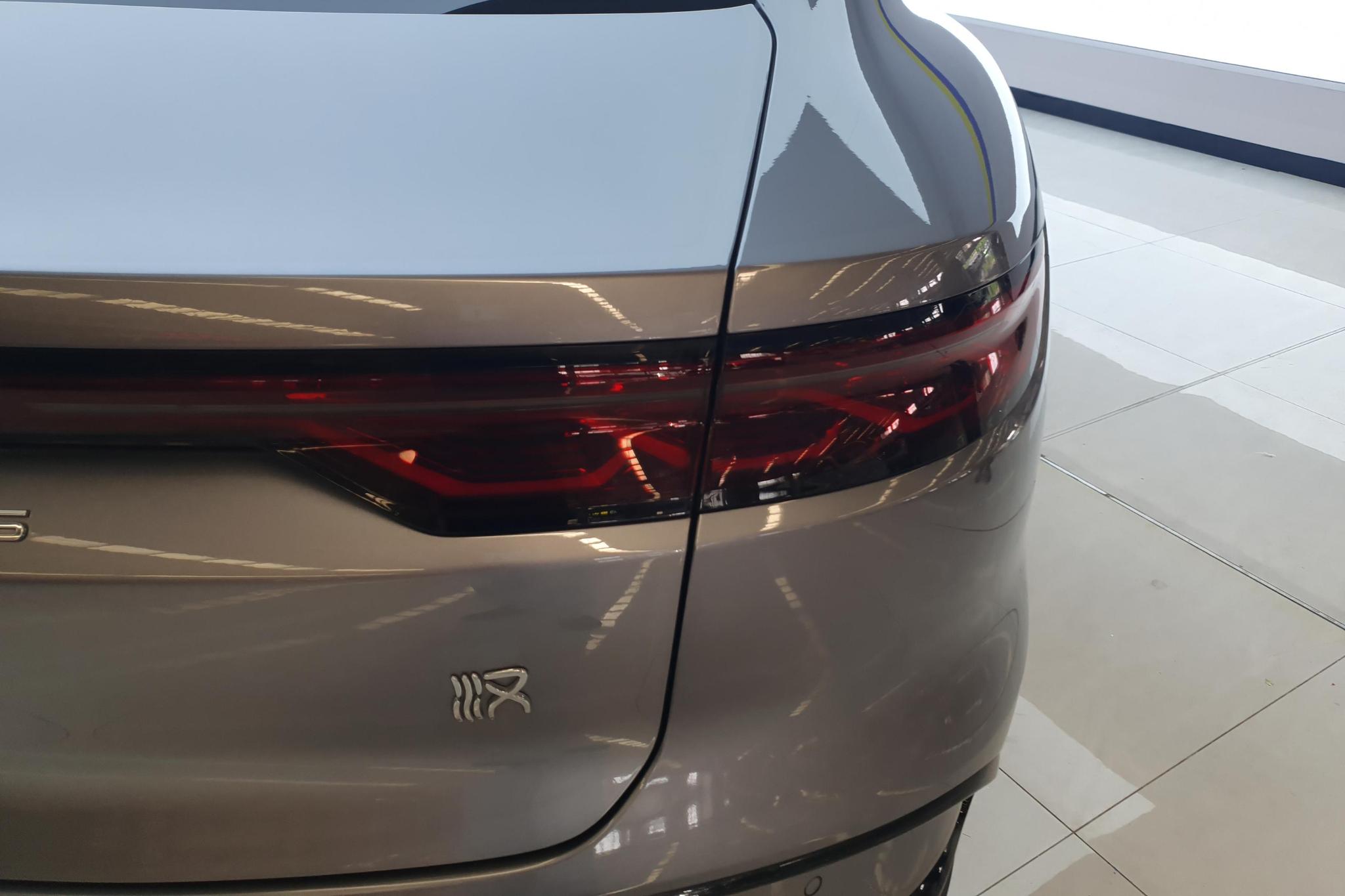 BYD Han DM 2022 DM-i 121KM Premium