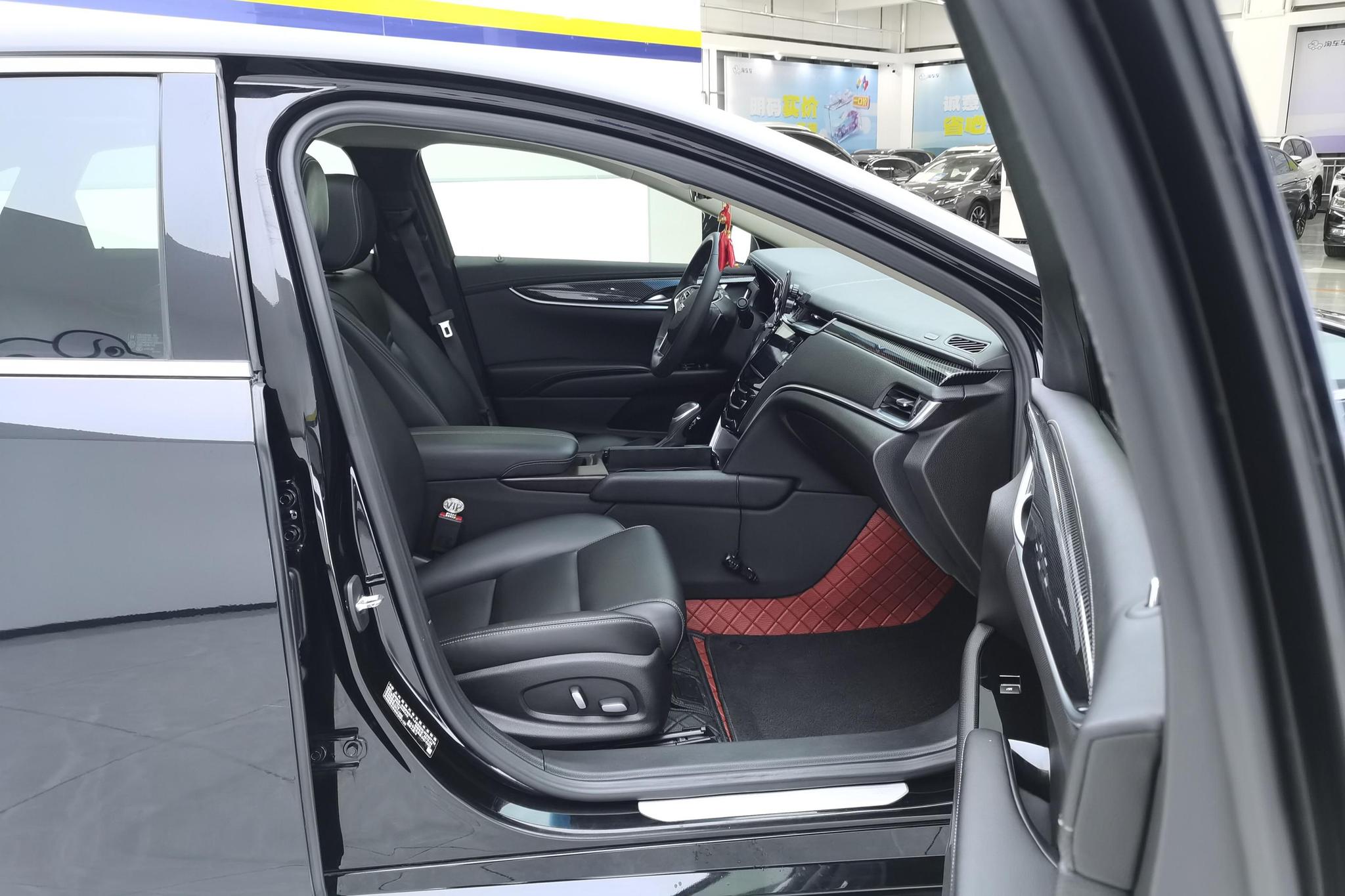 Cadillac XTS 2018 28T