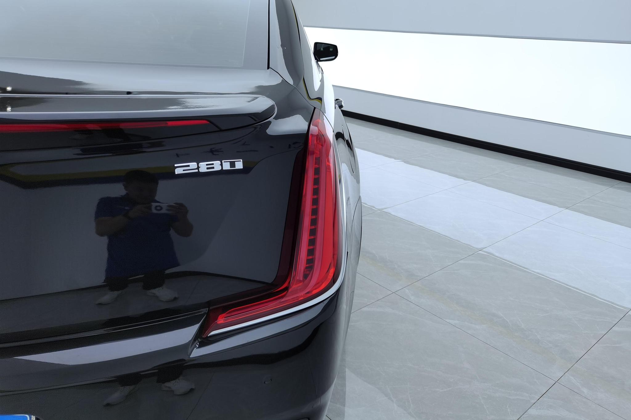 Cadillac XTS 2018 28T
