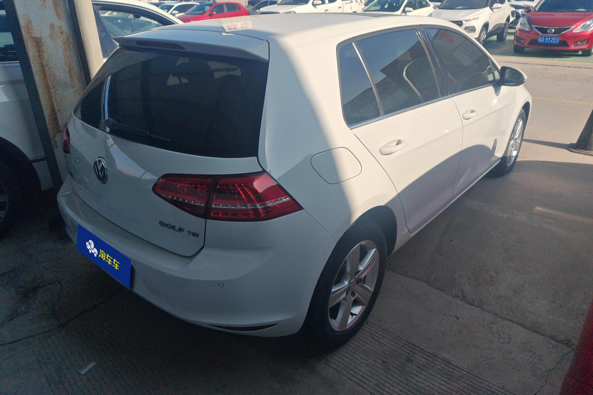 Volkswagen Golf 2015 1.4TSI AT Comfort