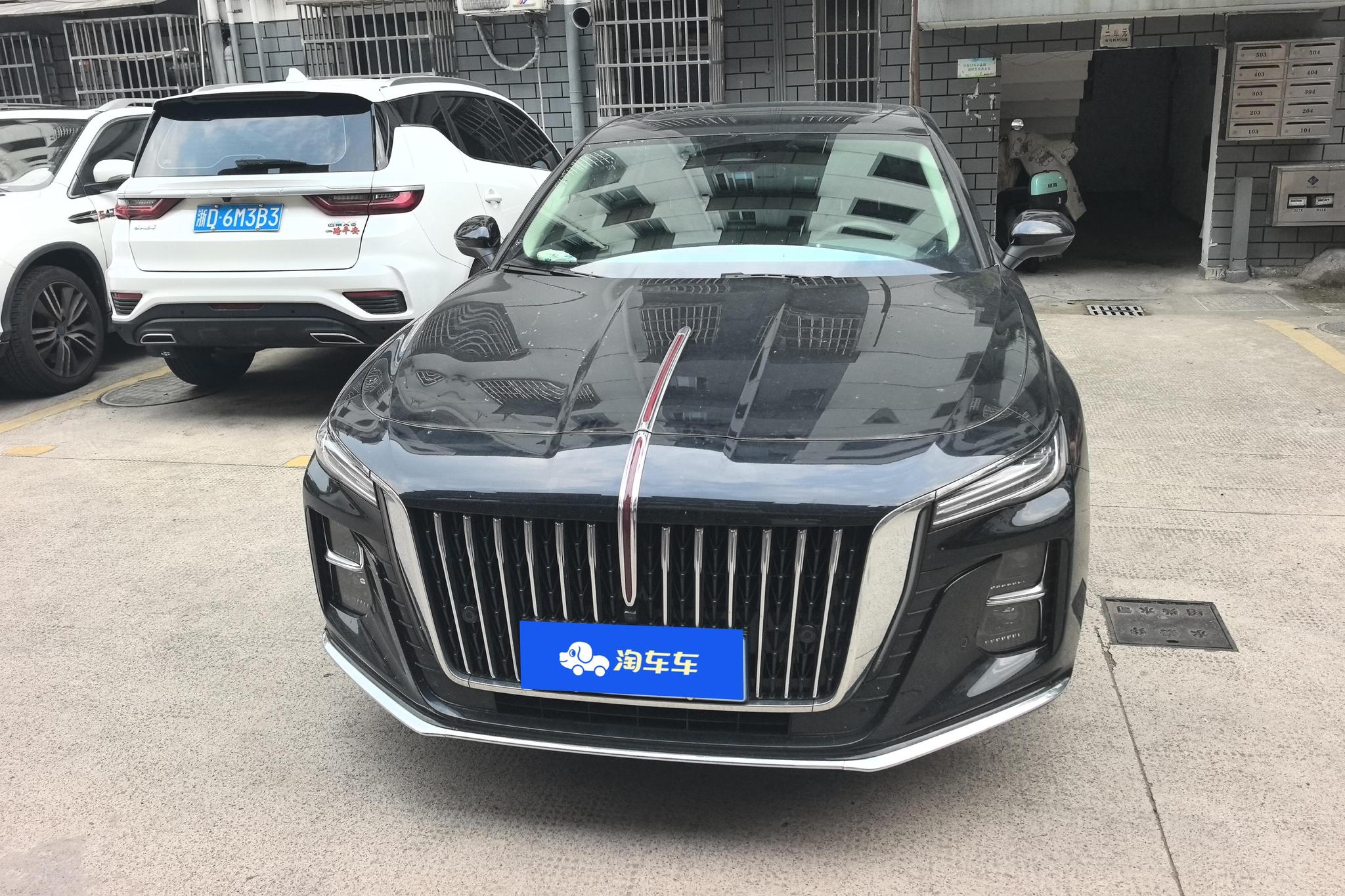 Hongqi H5 2025 2.0T AT