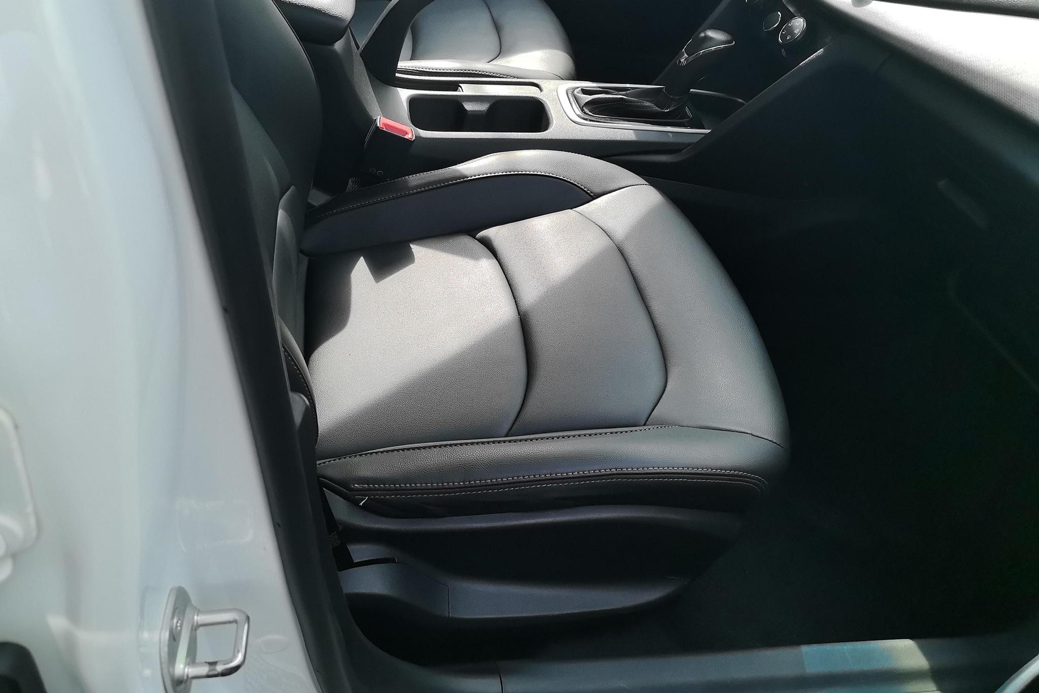 Chevrolet Cavalier 2019 320 AT
