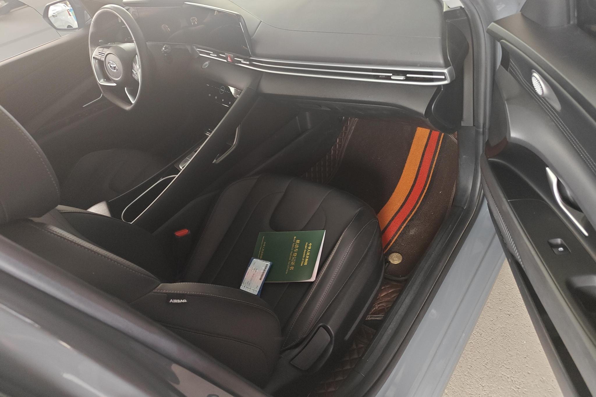 Hyundai Elantra 2022 1.5L CVT LUX Luxury