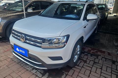 Volkswagen Tharu