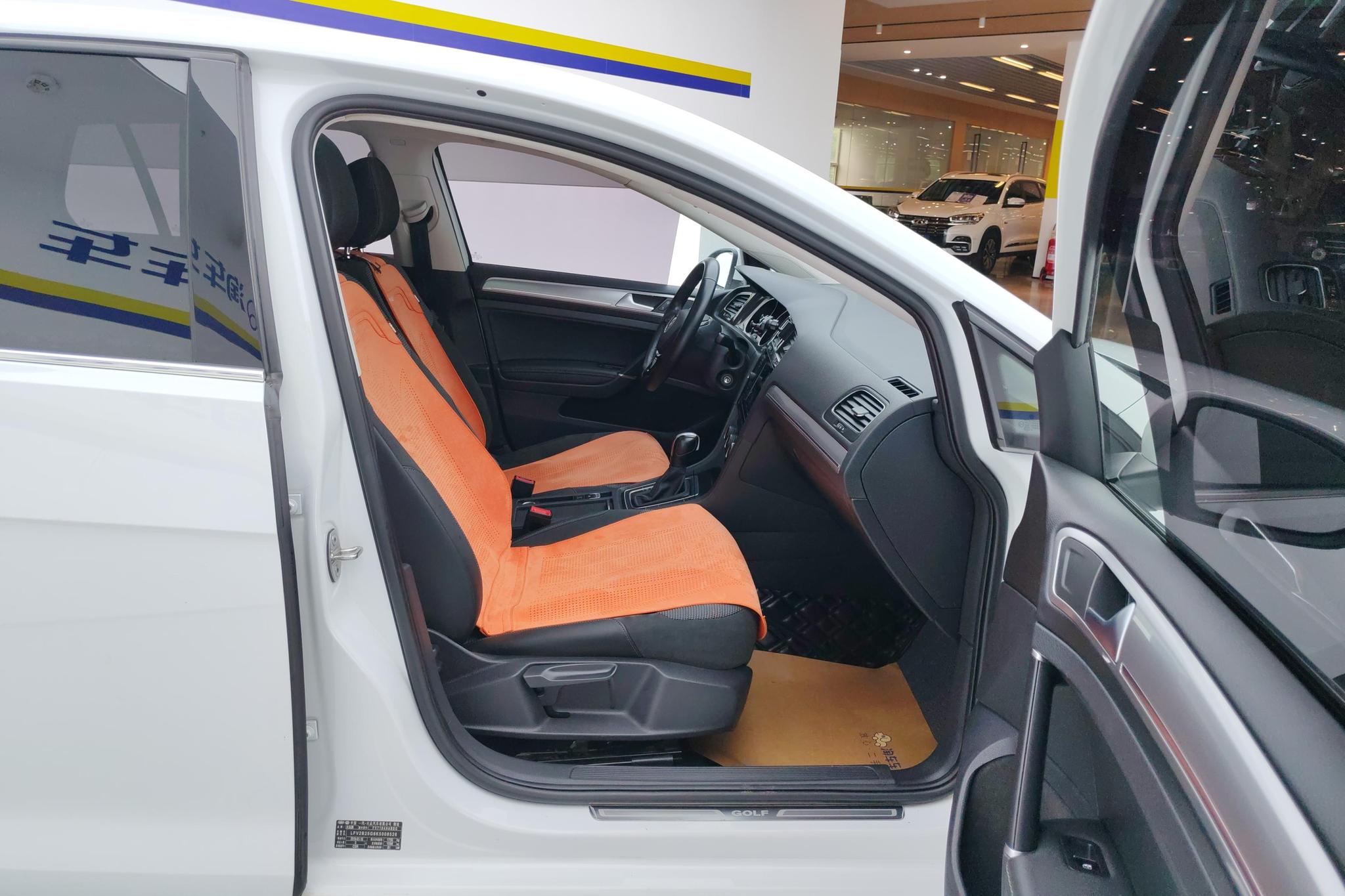 Volkswagen Golf 2019 1.6L AT Comfort V