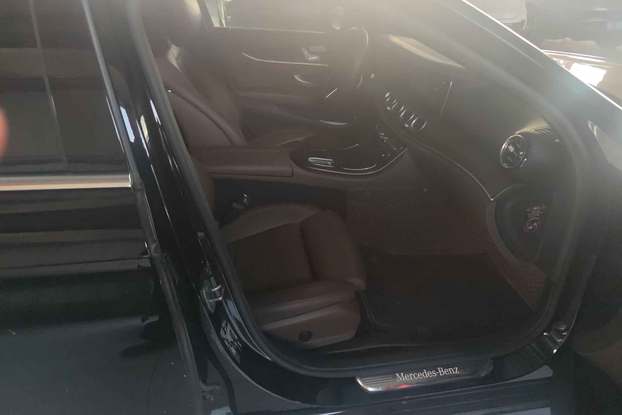 Mercedes-Benz E-Class PHEV E PHEV 2022 E 350 e L
