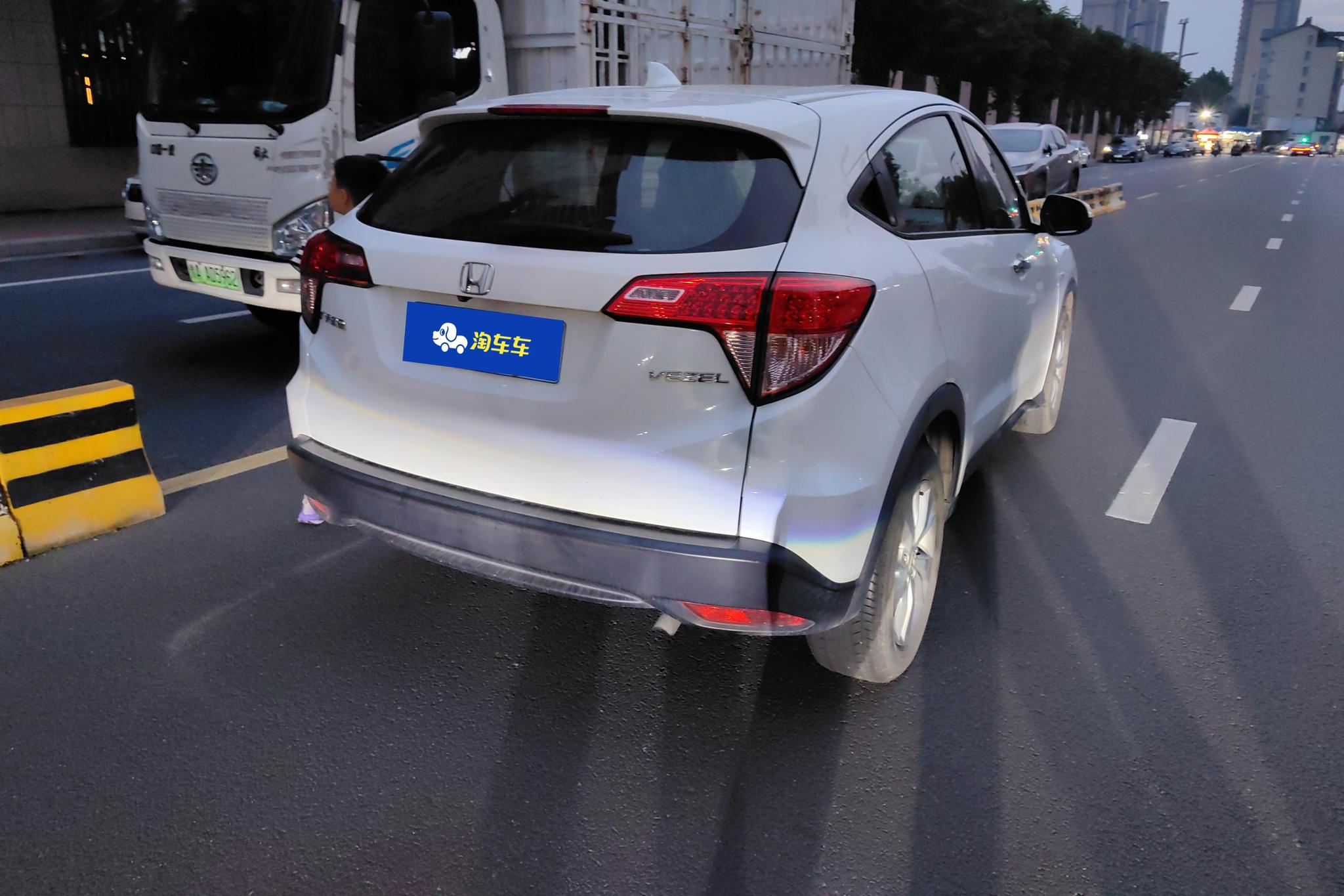 Honda Vezel 2015 1.5L CVT Comfort