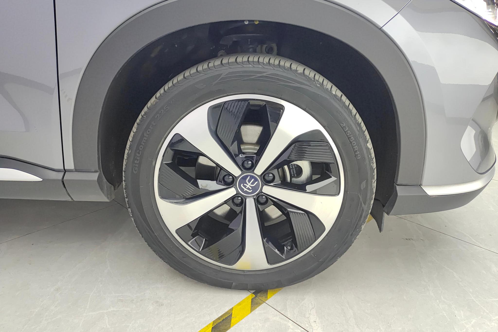 BYD Song Plus PLUS DM 2021 DM-i 110KM Flagship PLUS
