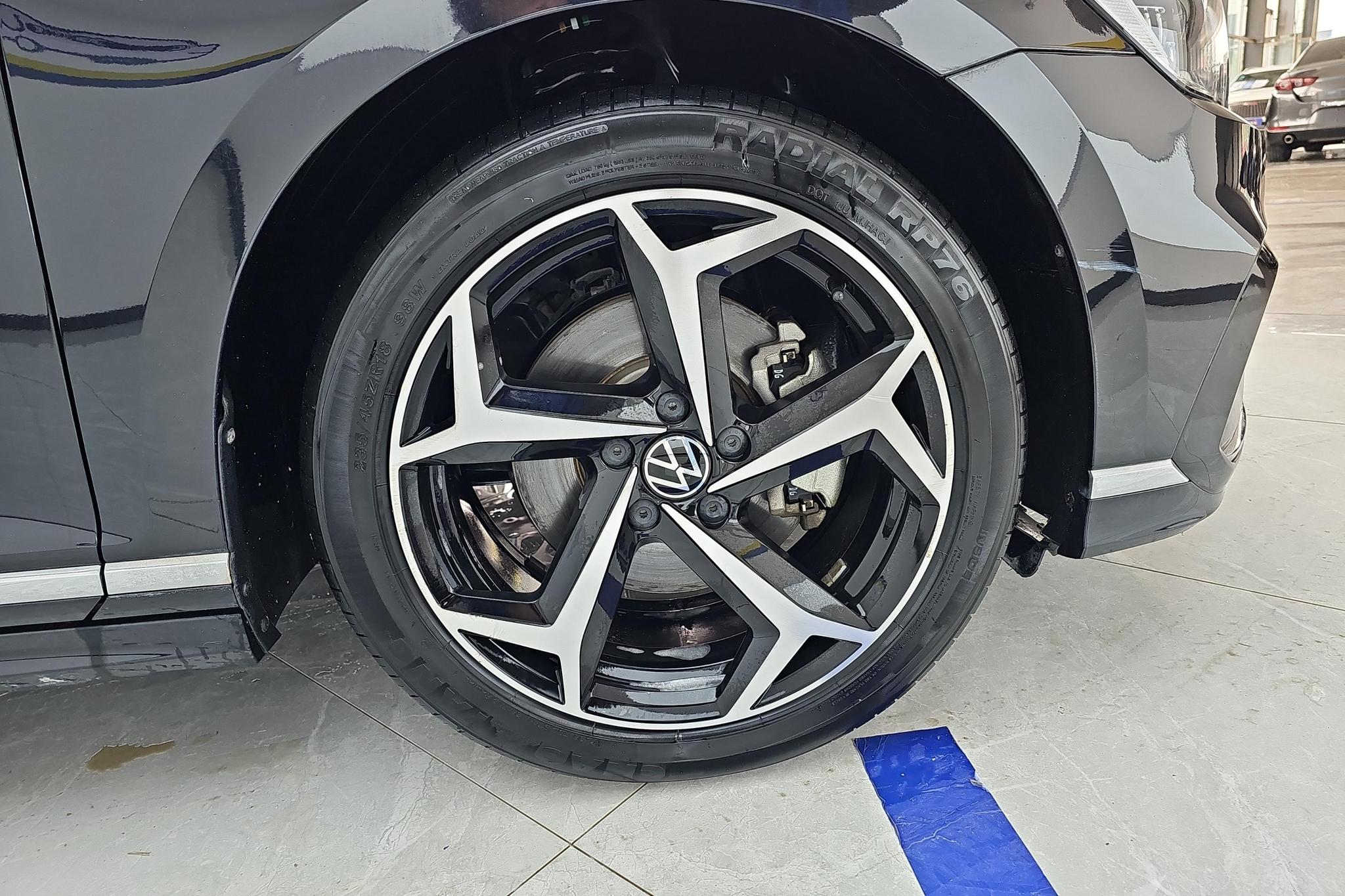 Volkswagen Magotan 2023 200 330TSI DSG Lead