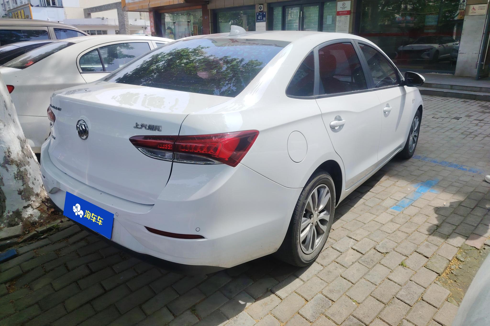 Buick Excelle 2019 18T AT Elite V