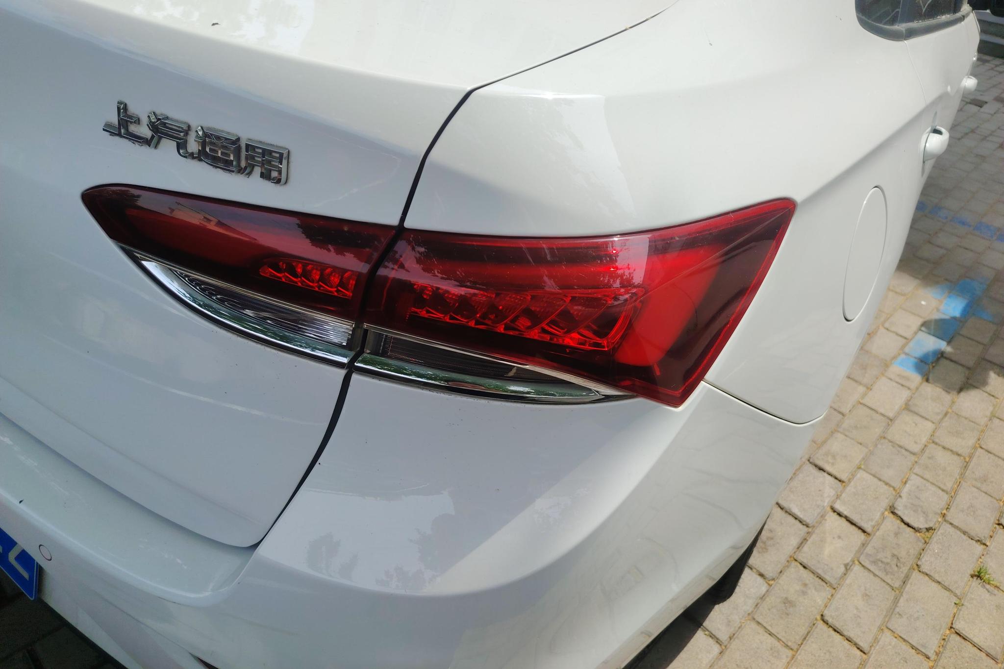 Buick Excelle 2019 18T AT Elite V
