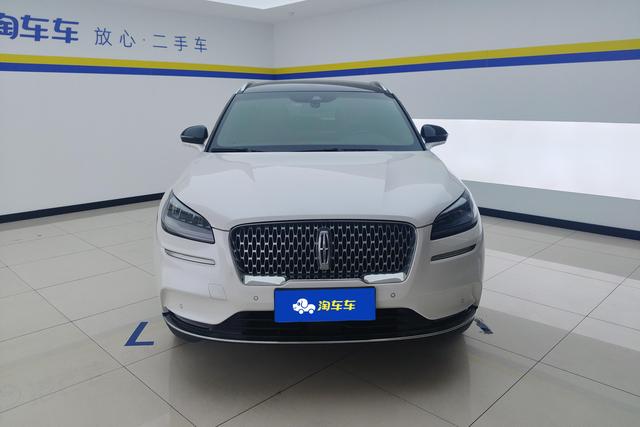 Lincoln Corsair 2022 2.0 T 2 WD — фото 2