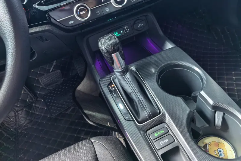 Honda Civic — фото 8
