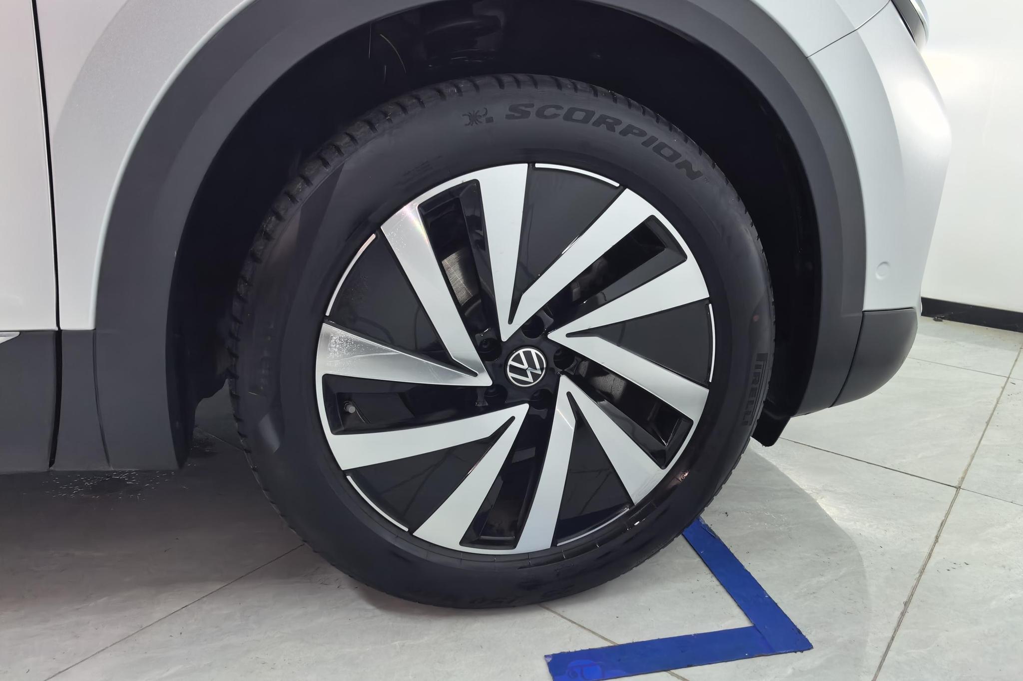 Volkswagen Viloran 2021 380TSI Luxury Pro