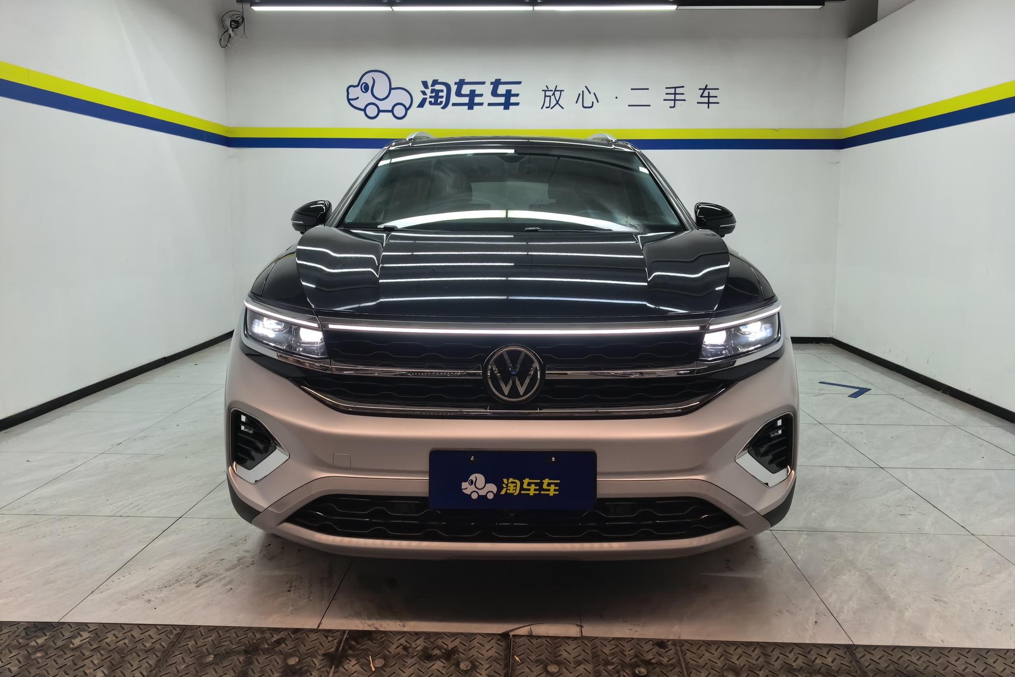 Volkswagen Viloran 2021 380TSI Luxury Pro