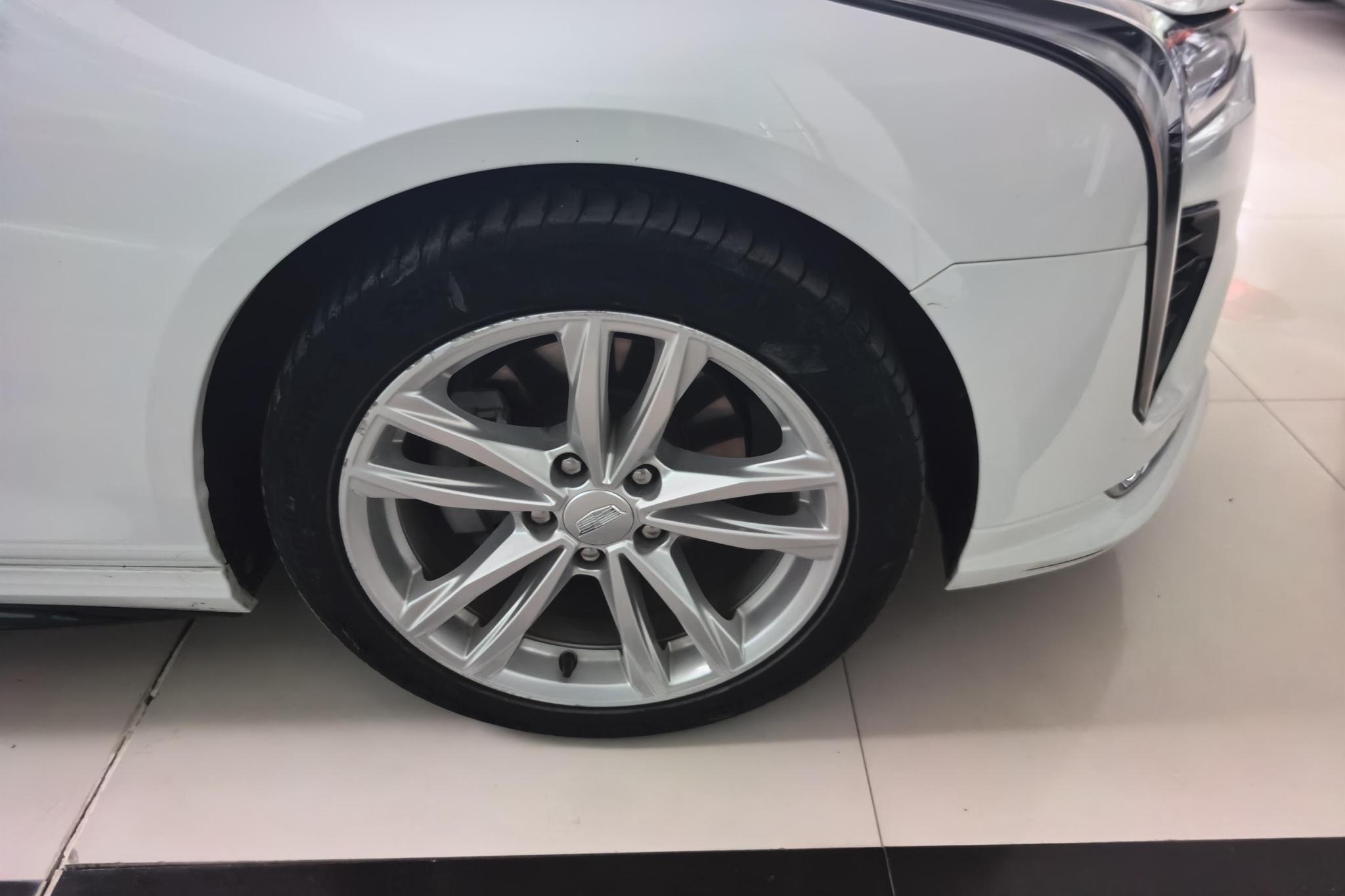 Cadillac CT4 2020 28T Fashion