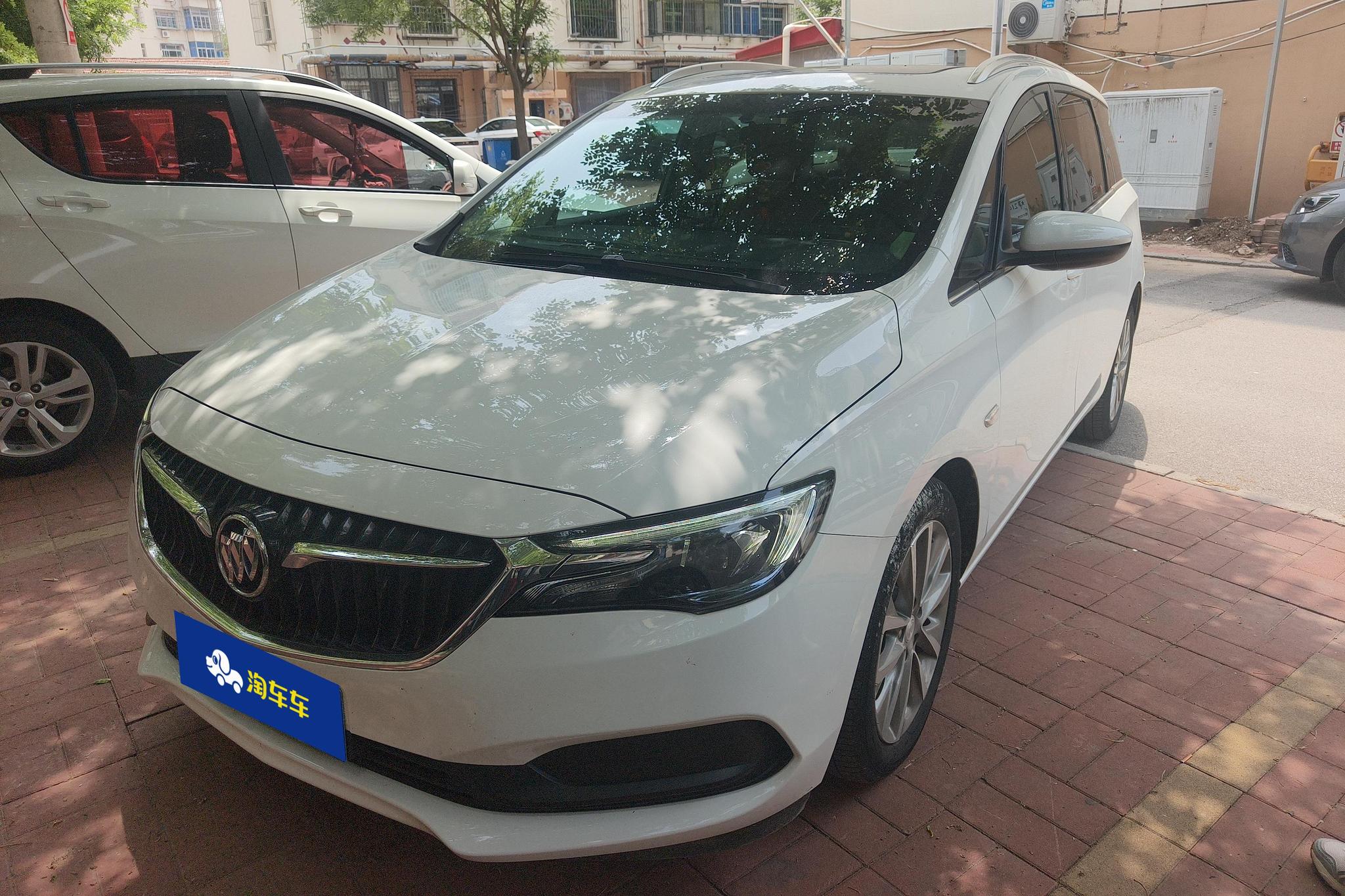 Buick GL6