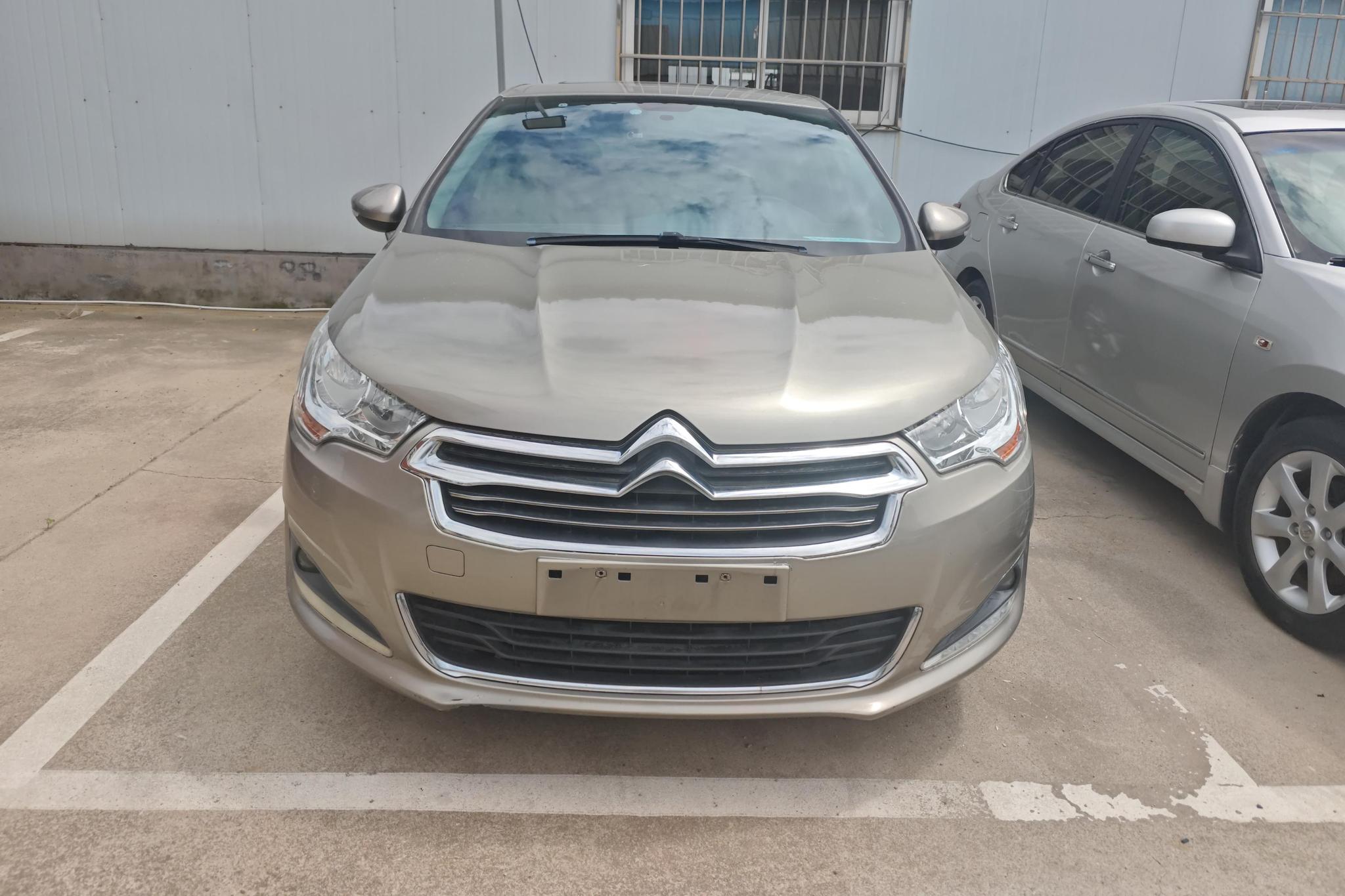 Citroen C4L 2013 1.8L AT