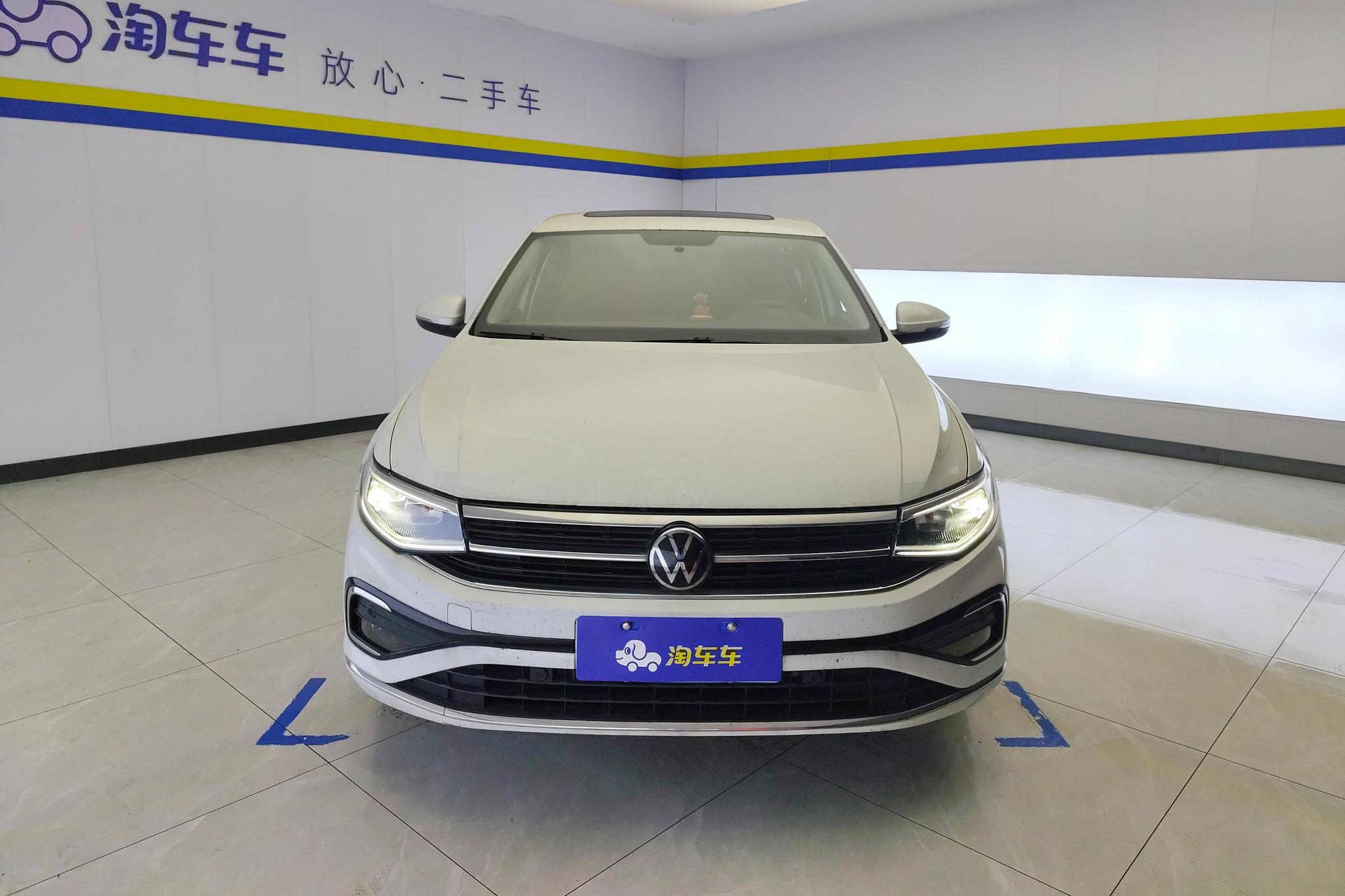 Volkswagen Bora 2023 200TSI DSG PRO