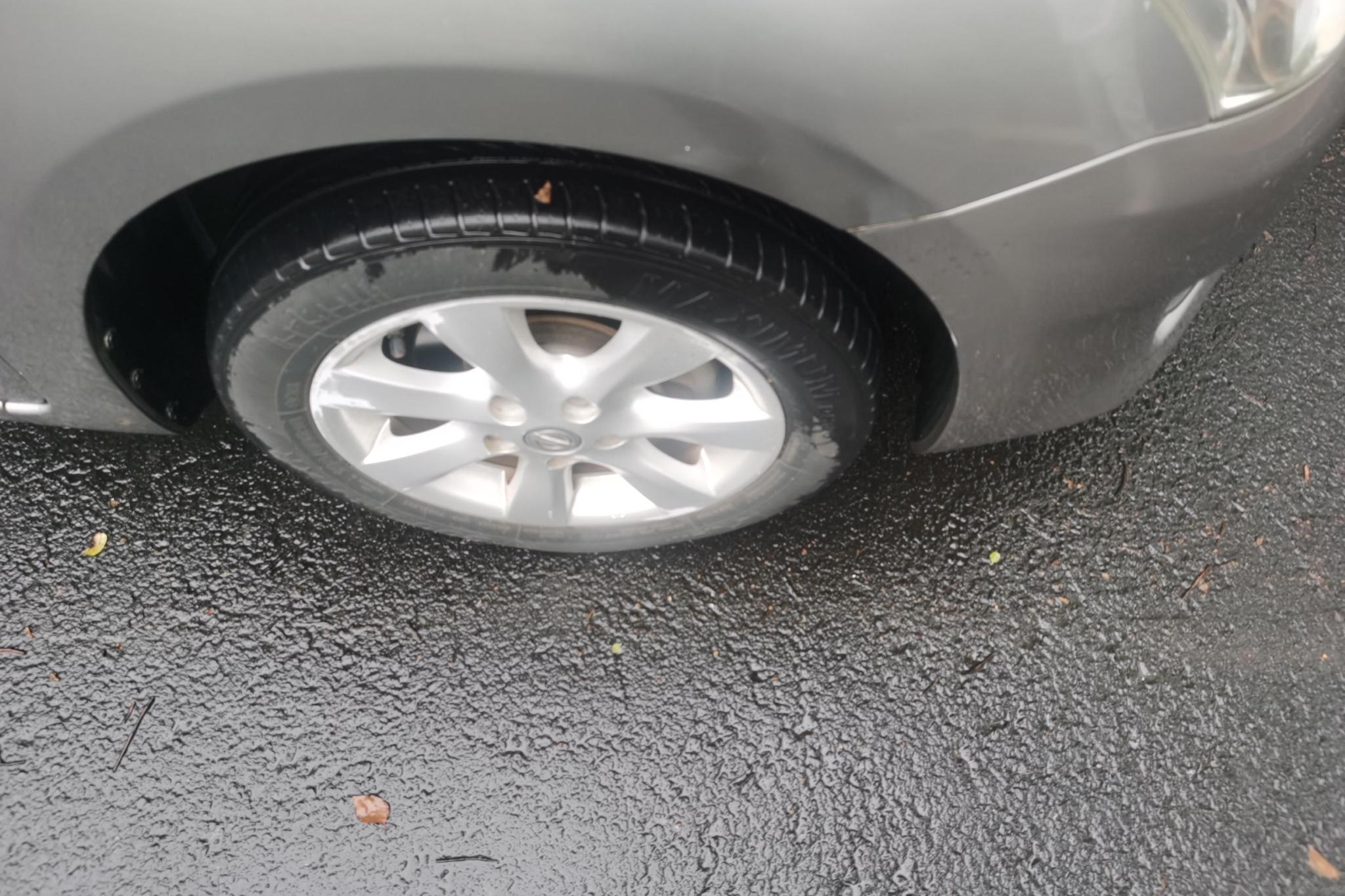Nissan Tiida 2011 1.6L CVT