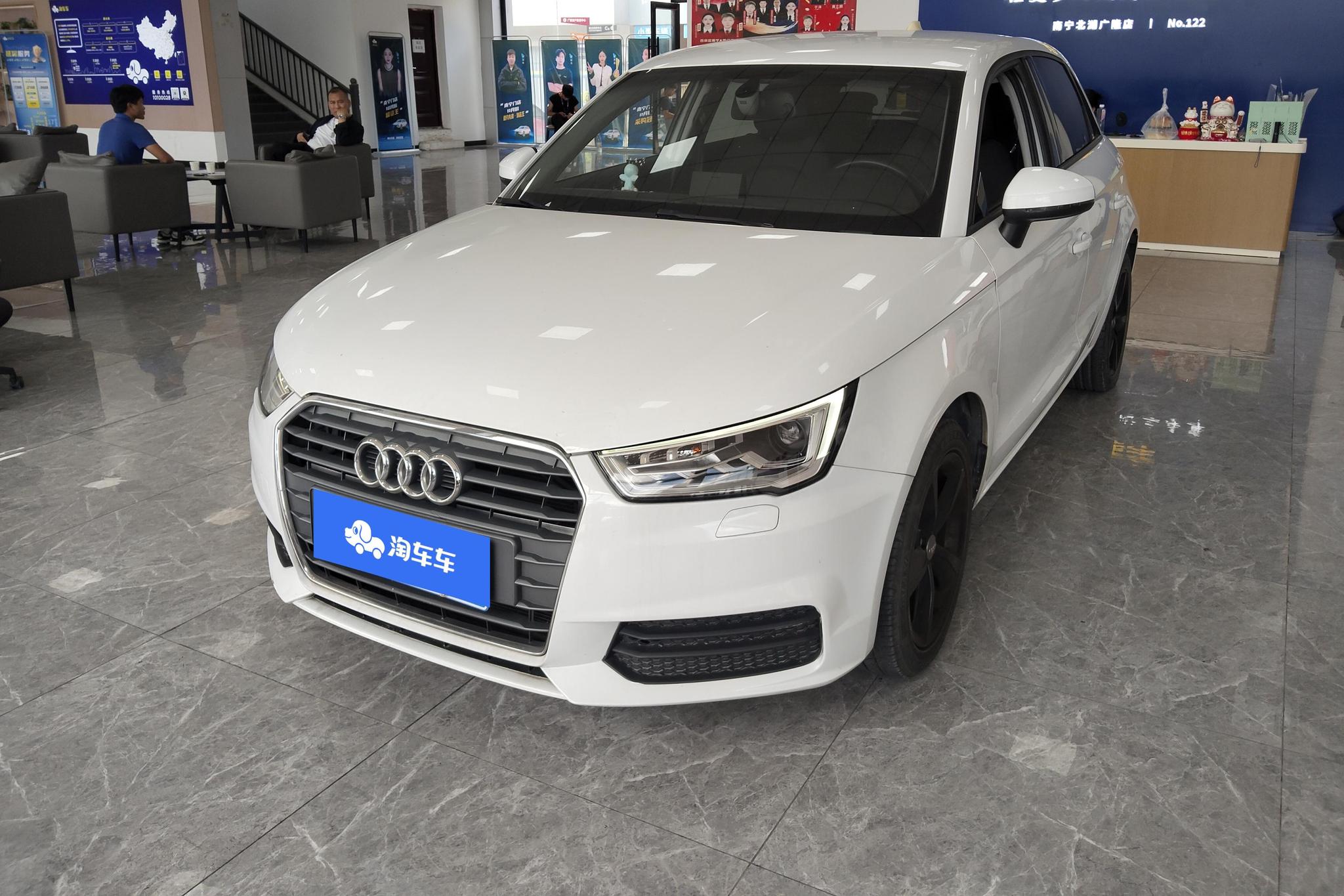 Audi A1