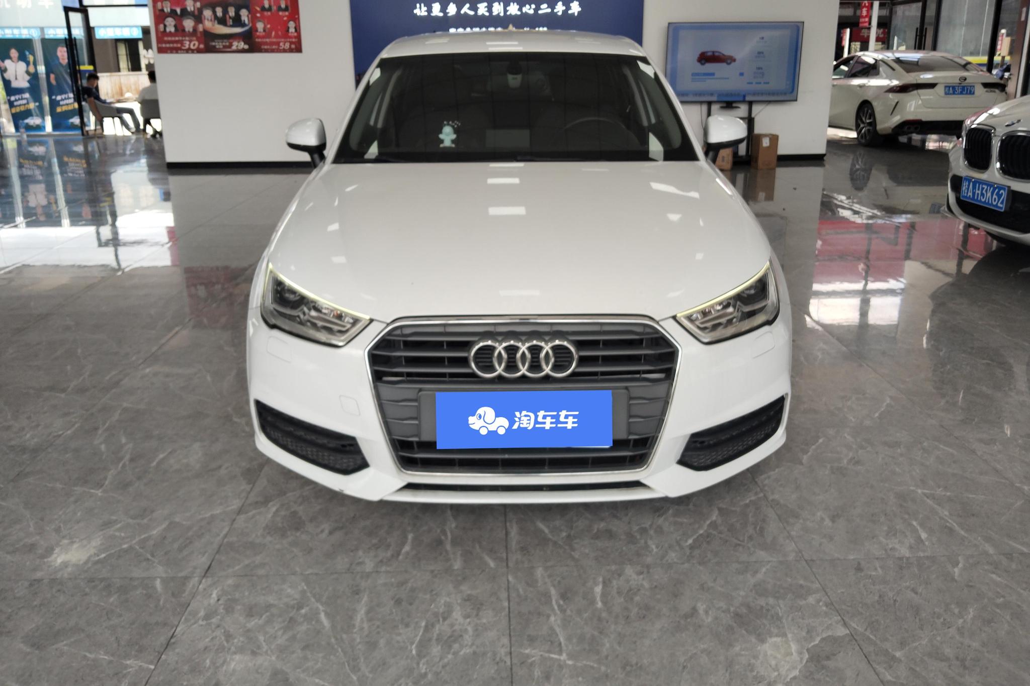 Audi A1 2016 30 TFSI Sportback Design