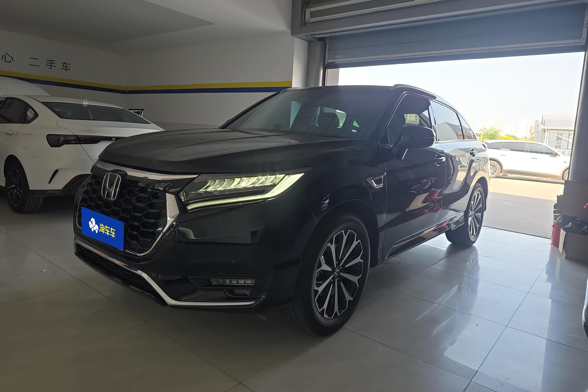 Honda UR-V
