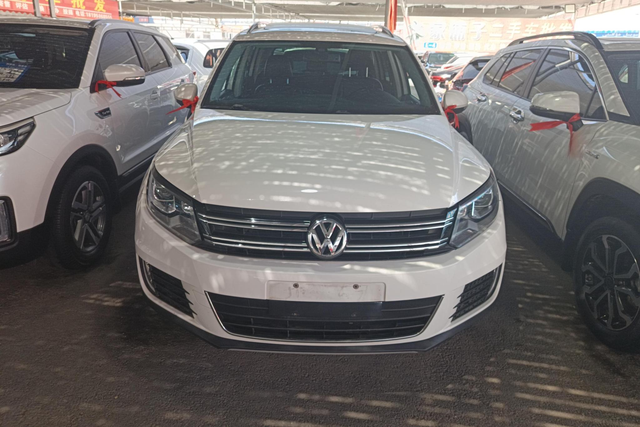 Volkswagen Tiguan 2015 1.8TSI AT Luxury