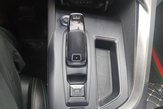 Peugeot 4008 2021 400 THP — фото 14