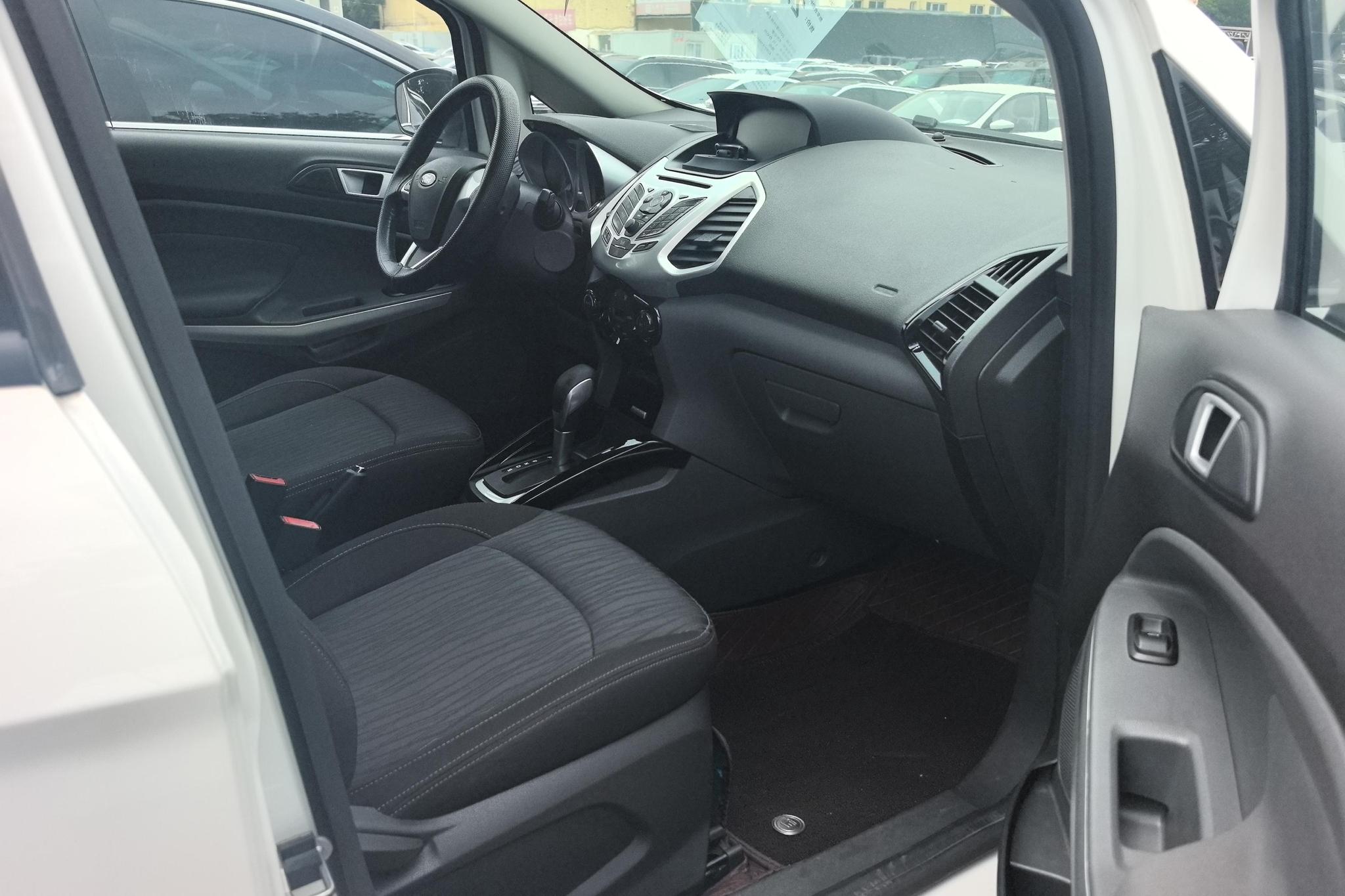Ford EcoSport 2013 1.5L AT Luxury