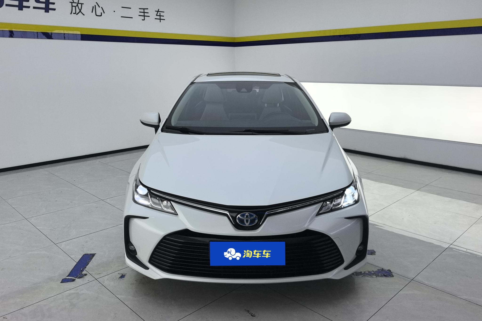 Toyota Corolla id 4453762 из Китая 7