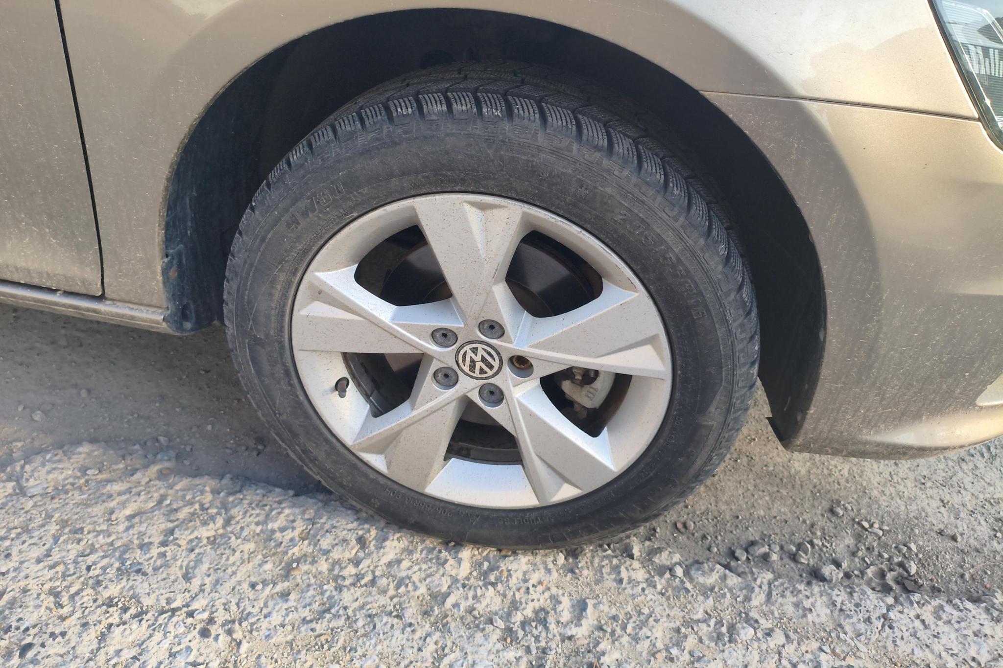 Volkswagen Bora 2014 1.6L AT Comfort