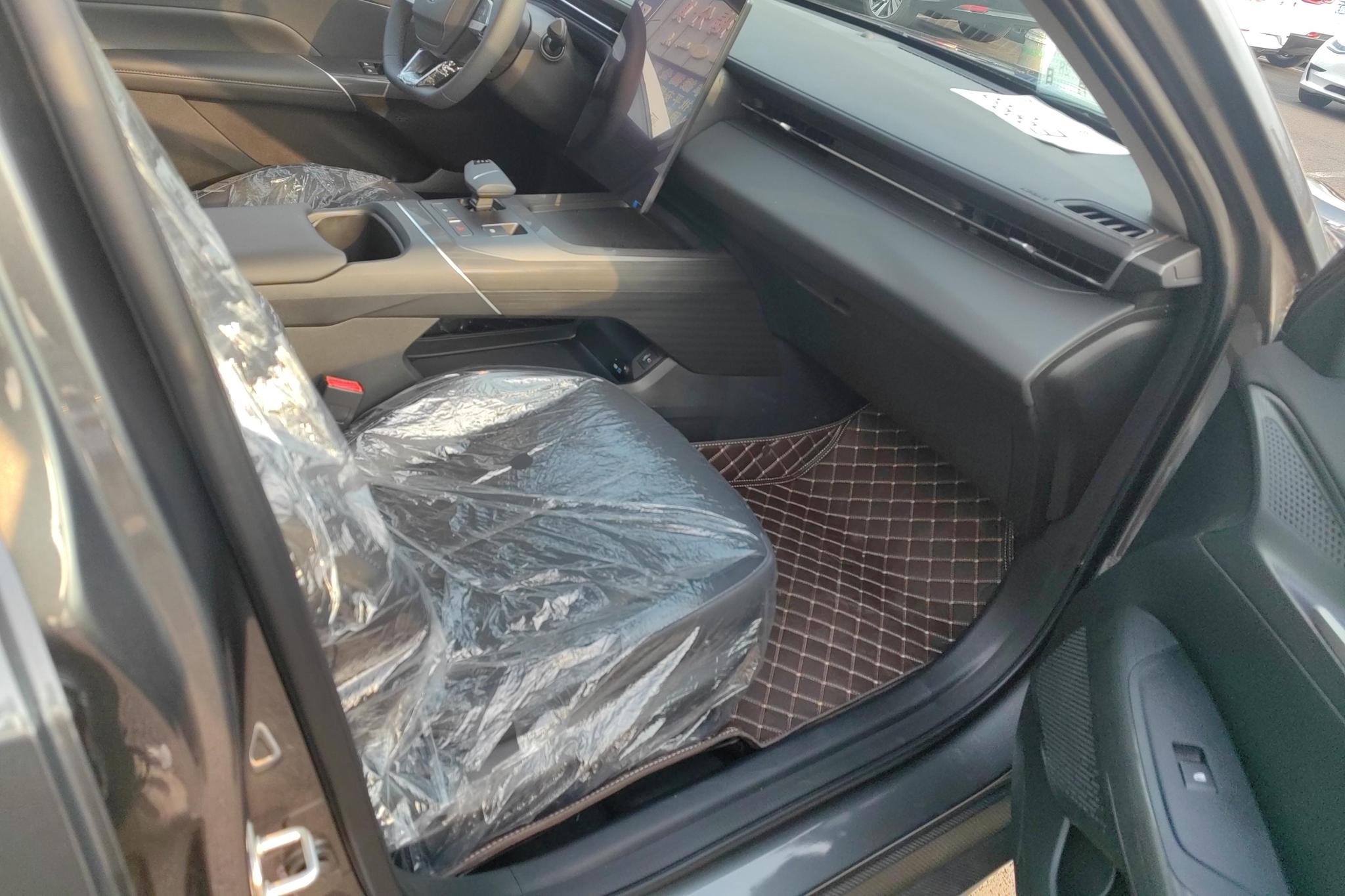 Changan Eado 2025 1.5T DCT 500Bar Luxury
