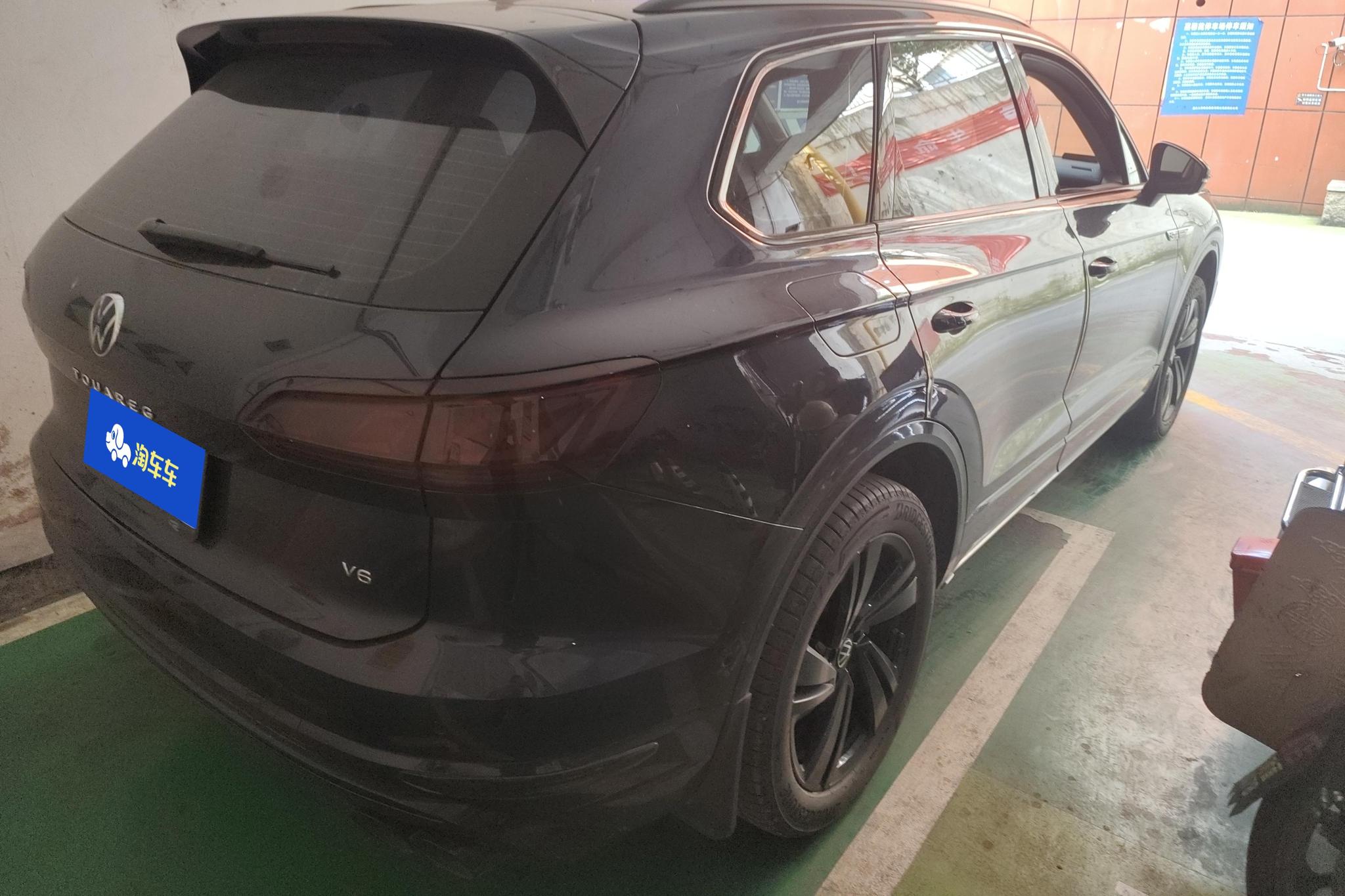 Volkswagen Touareg 2023 3.0TSI Sport