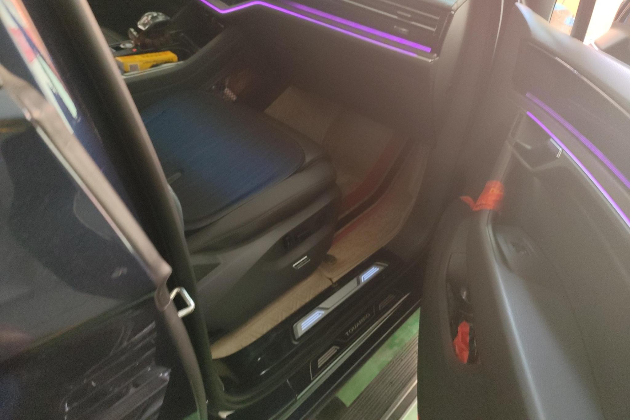 Volkswagen Touareg 2023 3.0TSI Sport