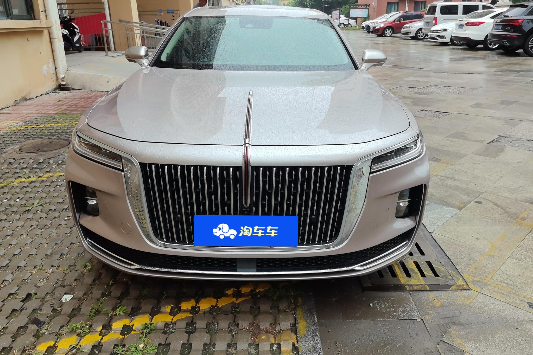 Hongqi H9 2020 2.0T