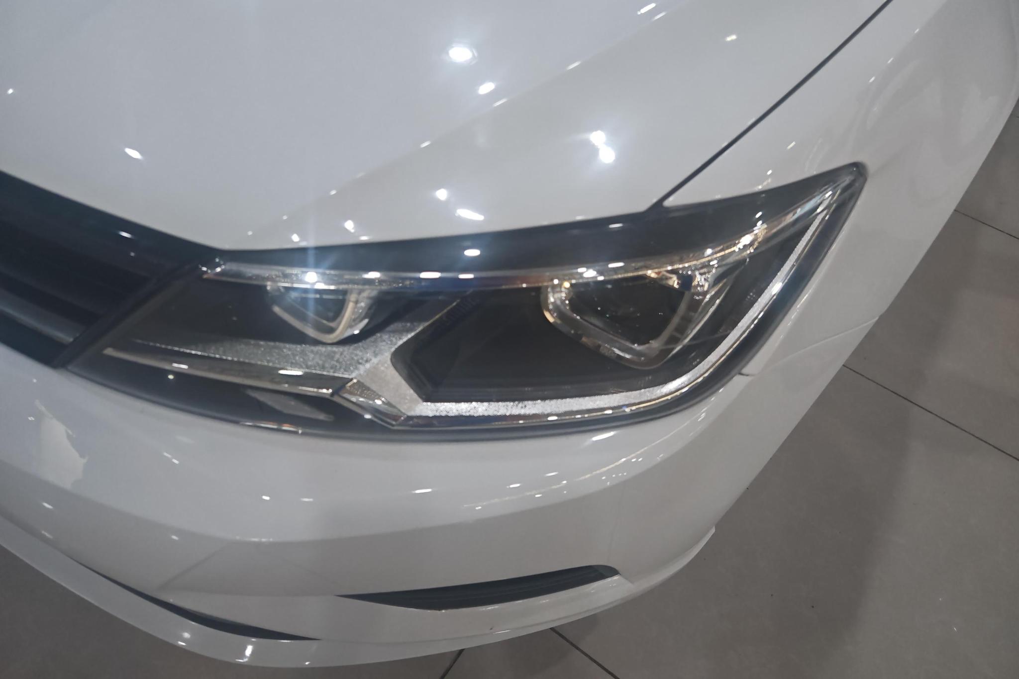 Volkswagen Lamando 2015 280TSI DSG Comfort