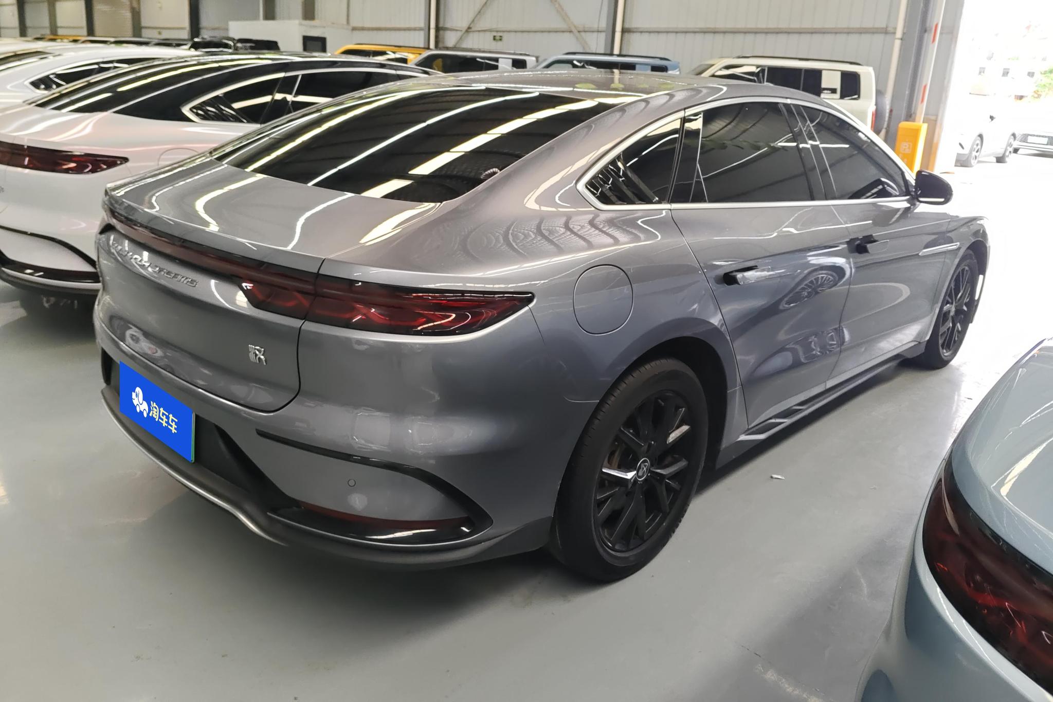 BYD Han DM 2024 DM-i 121KM Luxury