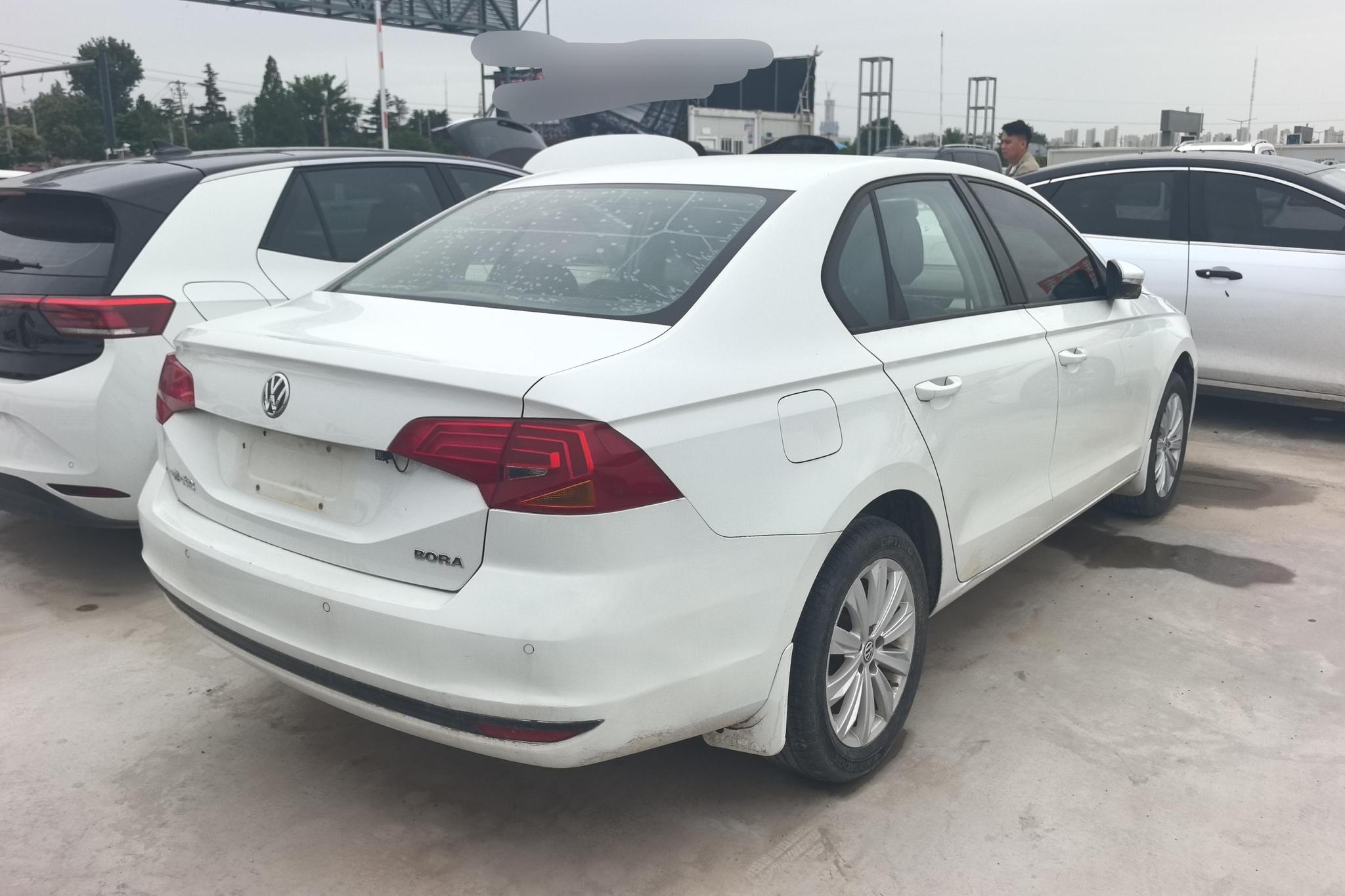 Volkswagen Bora 2017 1.6L MT Comfort
