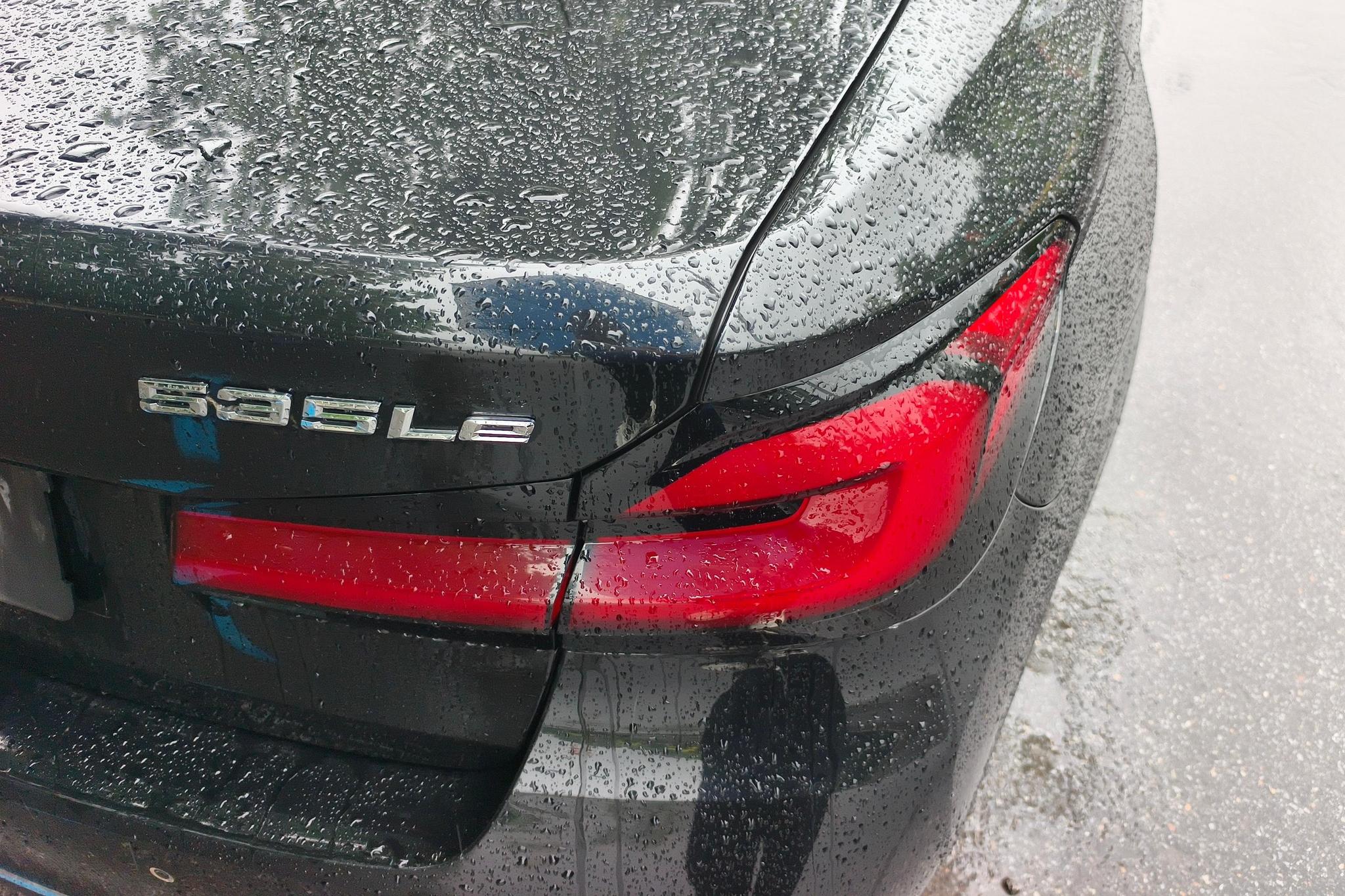 BMW 5 серииPHEV 5 PHEV 2022 535Le Luxury