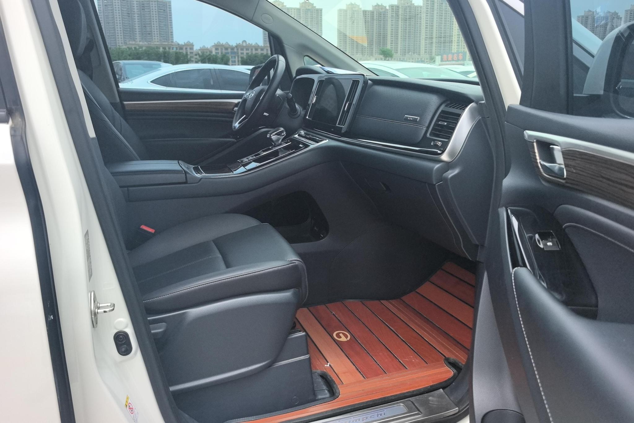 GAC M8 2021 390T Premium